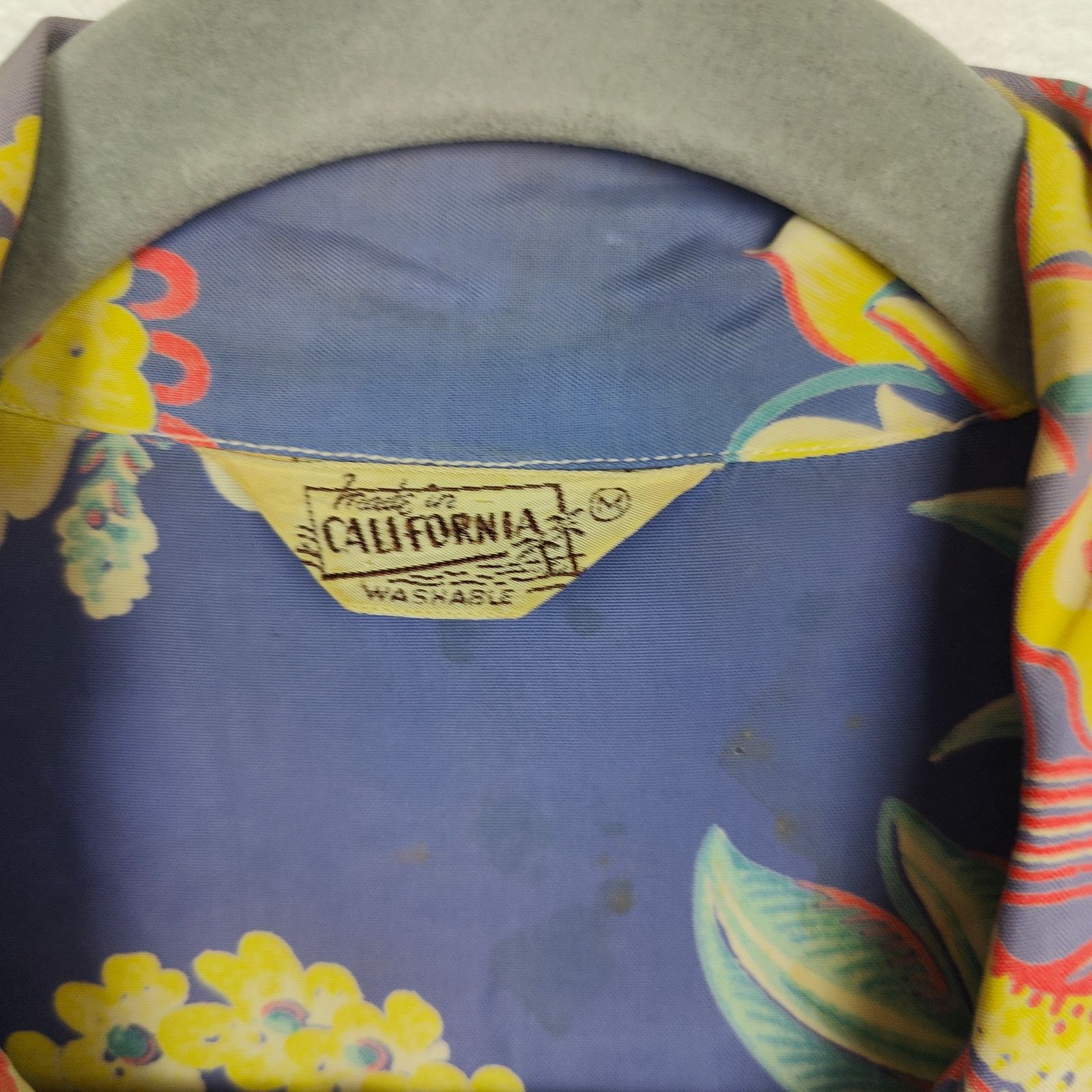 Other Vintage 40s 50s Made in California Rayon Hawaiian Shirt Men Size US M / EU 48-50 / 2 - 2 Thumbnail