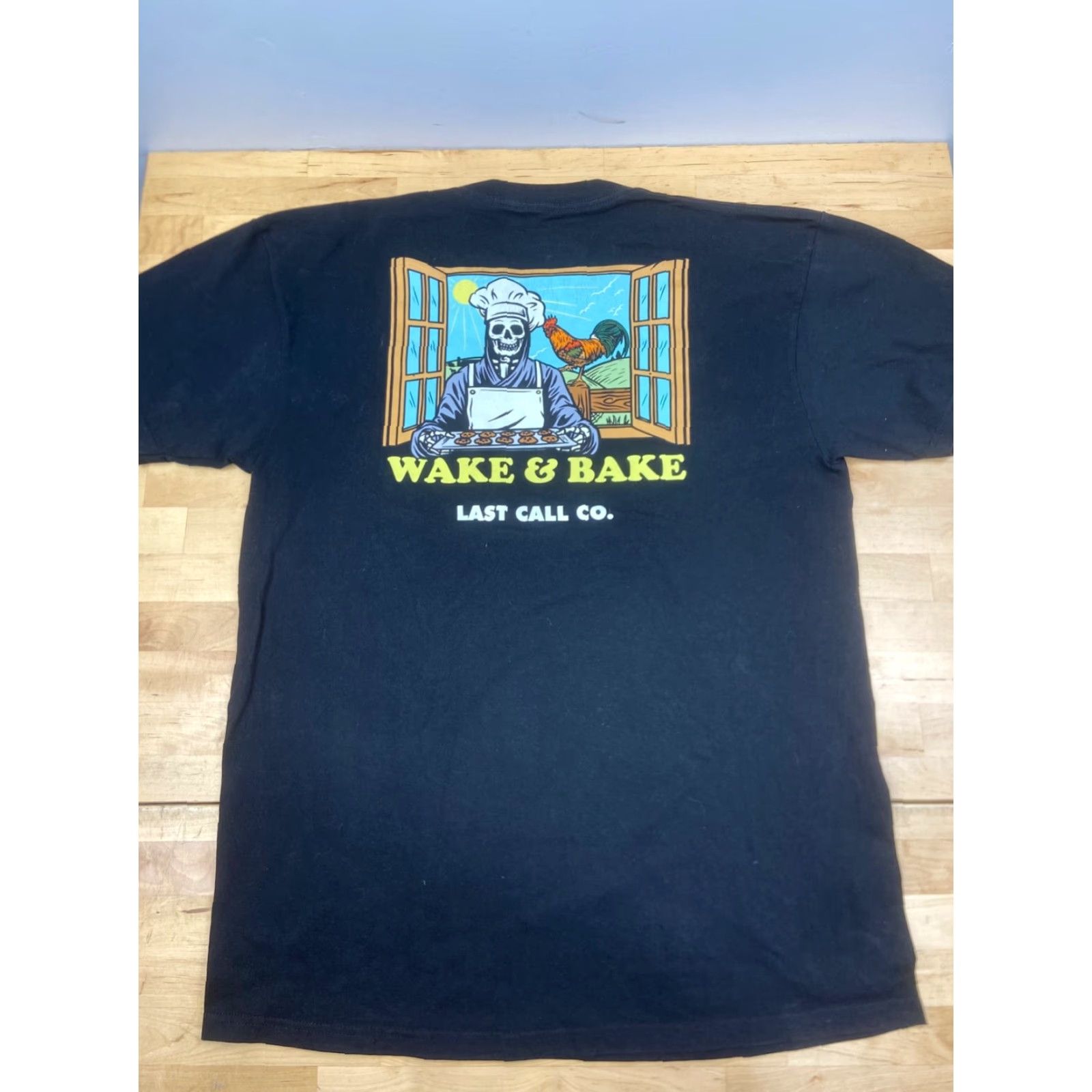 Vintage VINTAGE Last Call Co Graphic T Shirt Wake & Bake 420 Mens L Black Casual #9228 Size US L / EU 52-54 / 3 - 7 Thumbnail