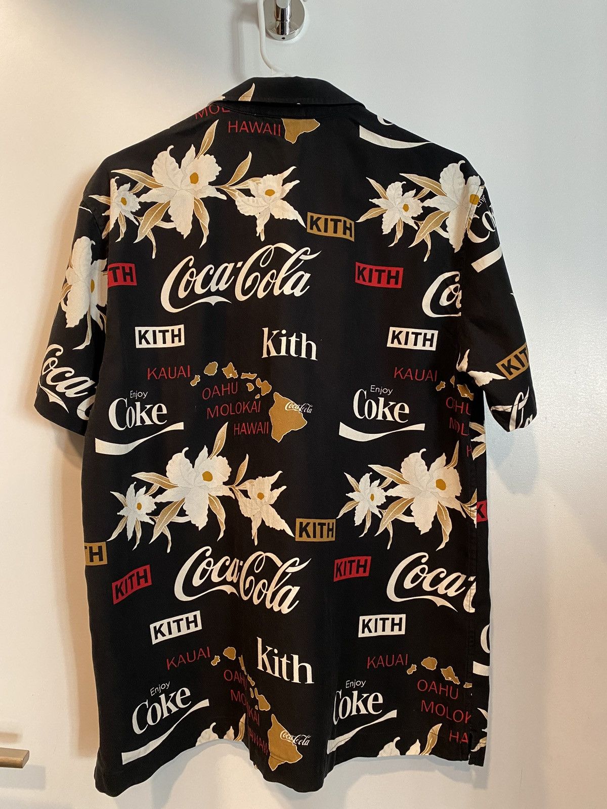 Coca Cola × Kith Kith x Coca-Cola Hawaiian Camp Button Up Size US M / EU 48-50 / 2 - 2 Thumbnail