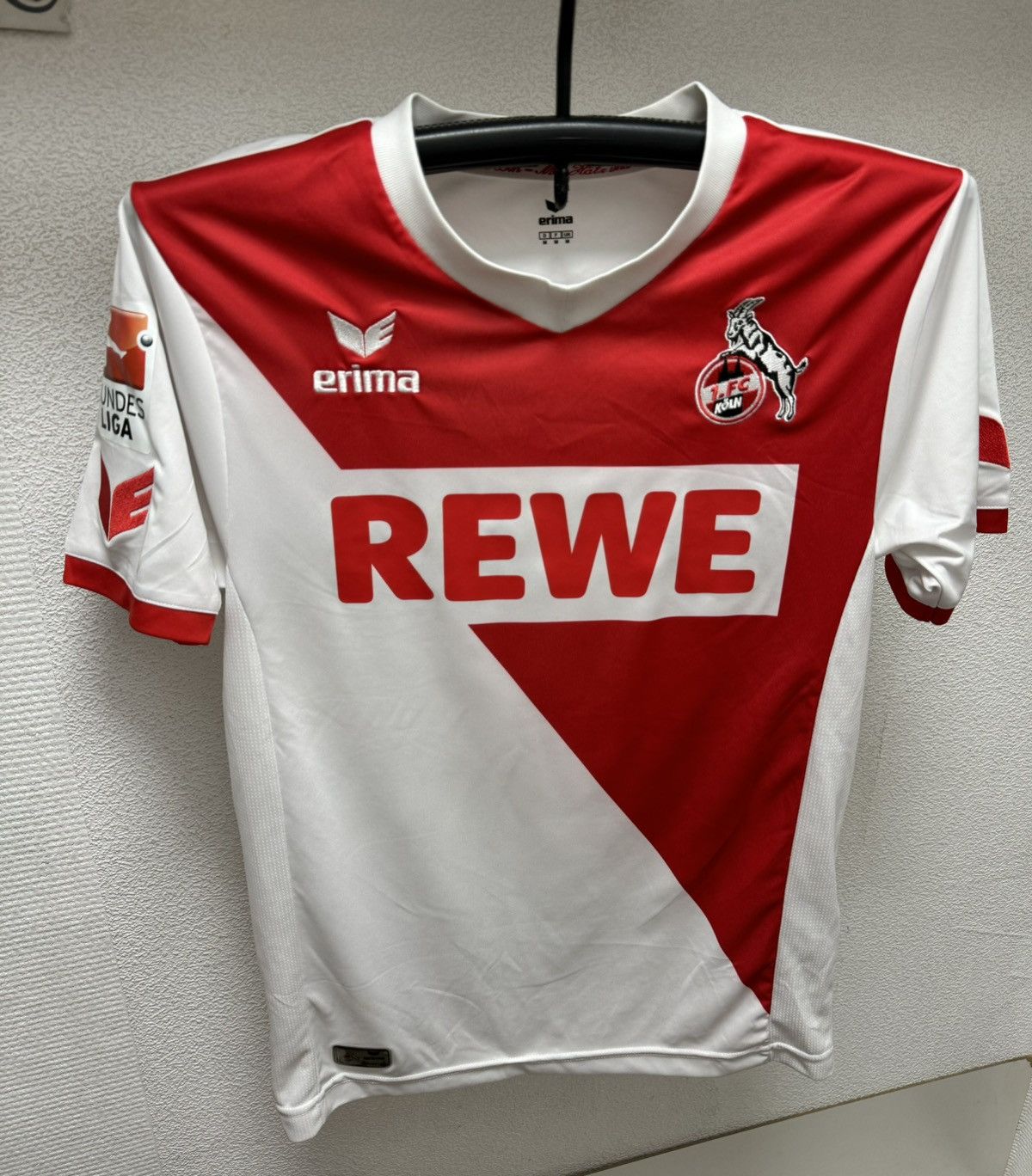Erima Fc Koln Erima Rewe Bundes Liga soccer jersey M sz patch Size US M / EU 48-50 / 2 - 1 Thumbnail