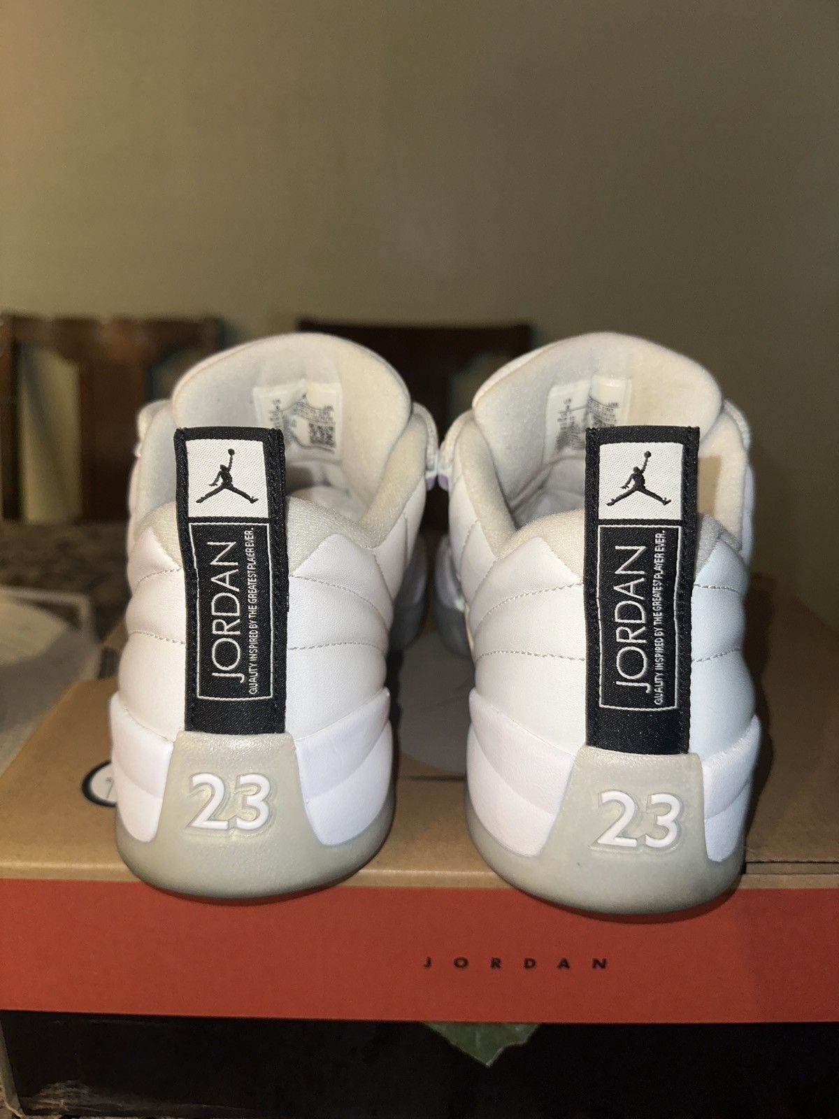 Jordan Brand × Nike Jordan 12 easter low Size US 8 / EU 41 - 3 Thumbnail