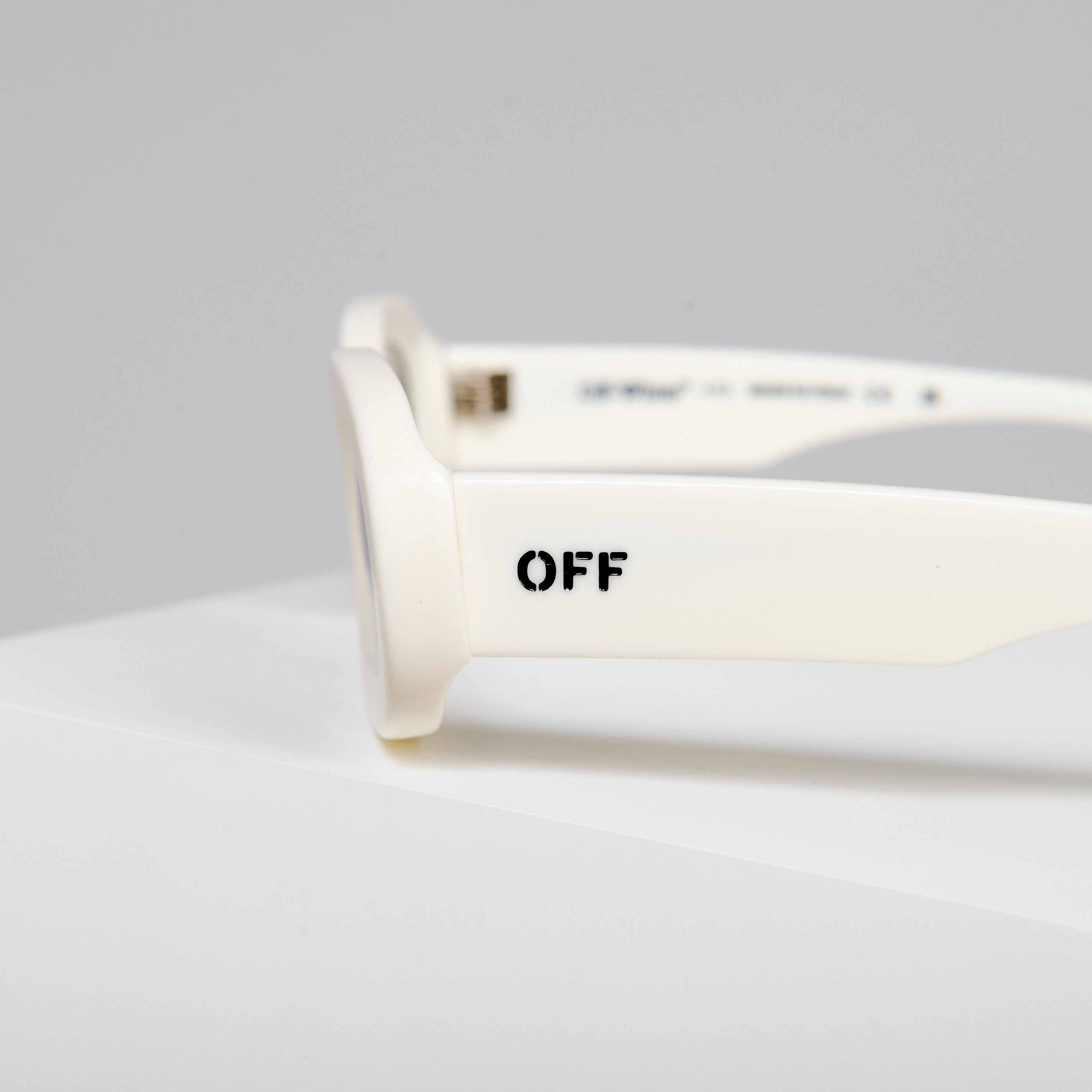 Off-White OFF WHITE AMALFI WHITE SUNGLASSES Size ONE SIZE - 3 Thumbnail