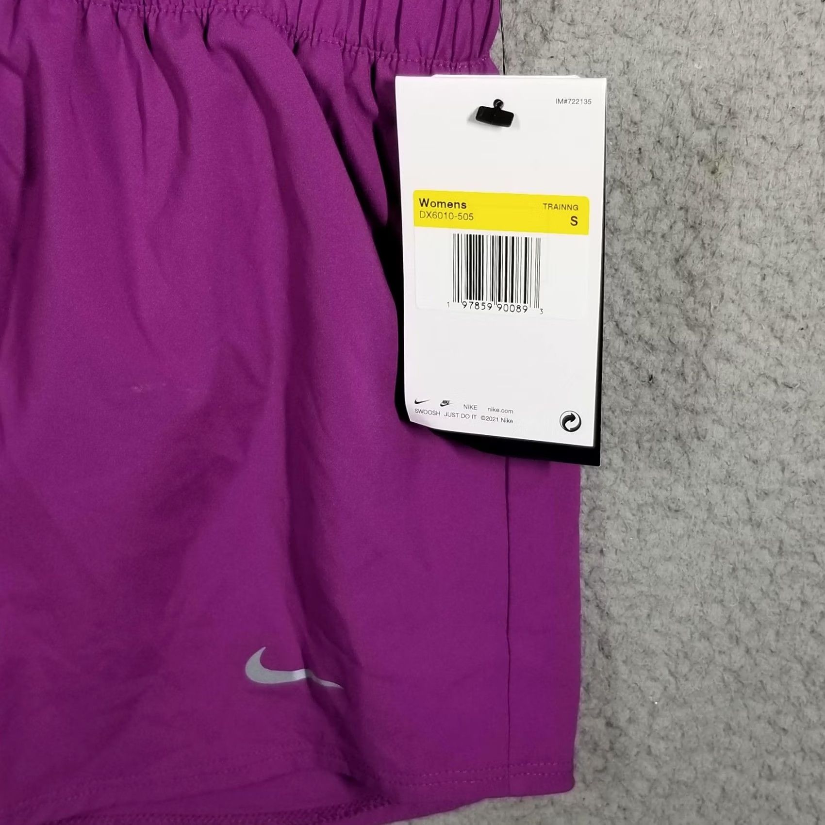 Nike Nike Womens Small Purple Dri-FIT One Mid Rise 3" Training Shorts DX6010-505 Size 28" / US 6 / IT 42 - 3 Thumbnail
