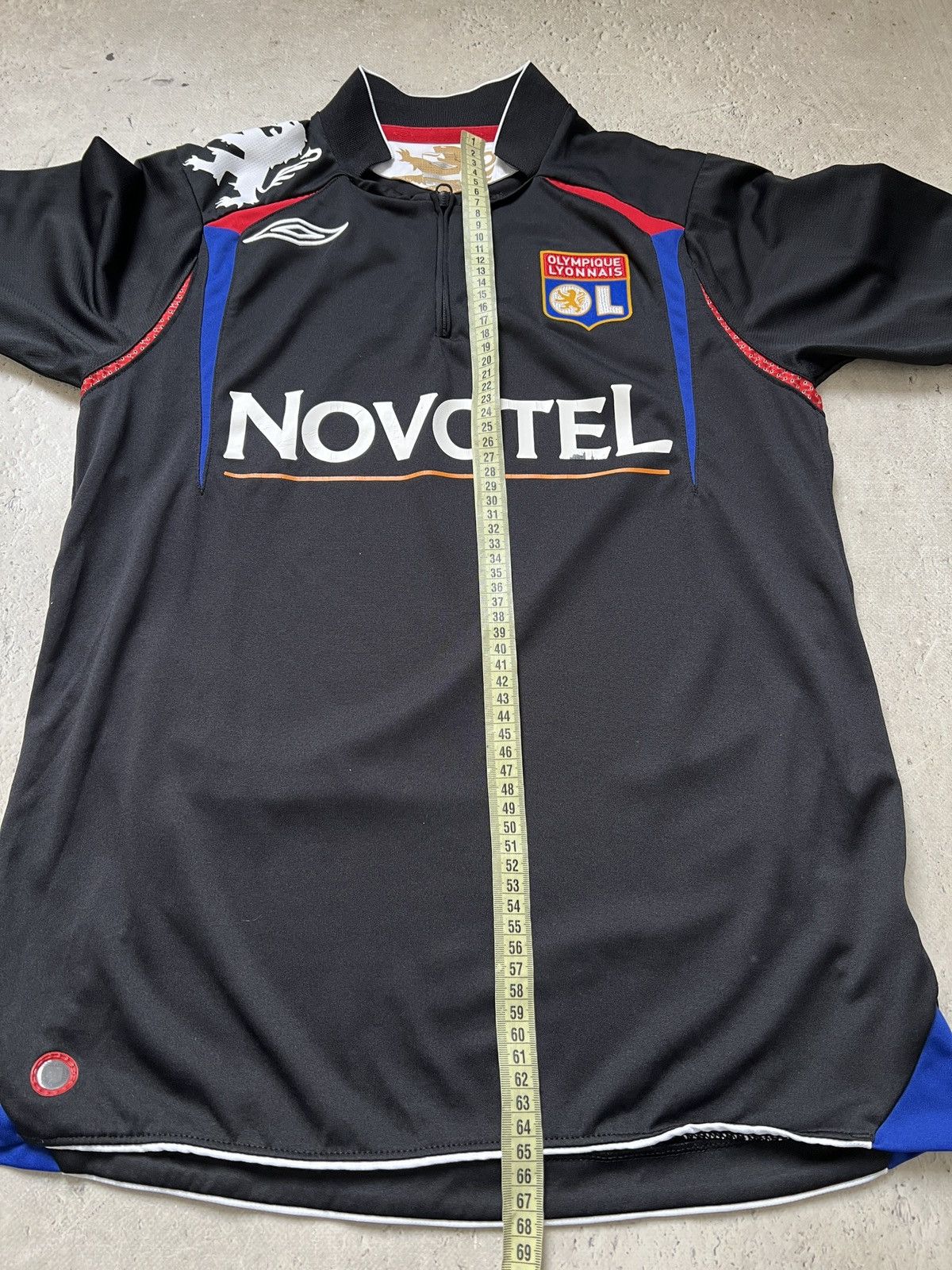 Umbro Fc Lyon football jersey 2000s streetwear Size US S / EU 44-46 / 1 - 13 Thumbnail