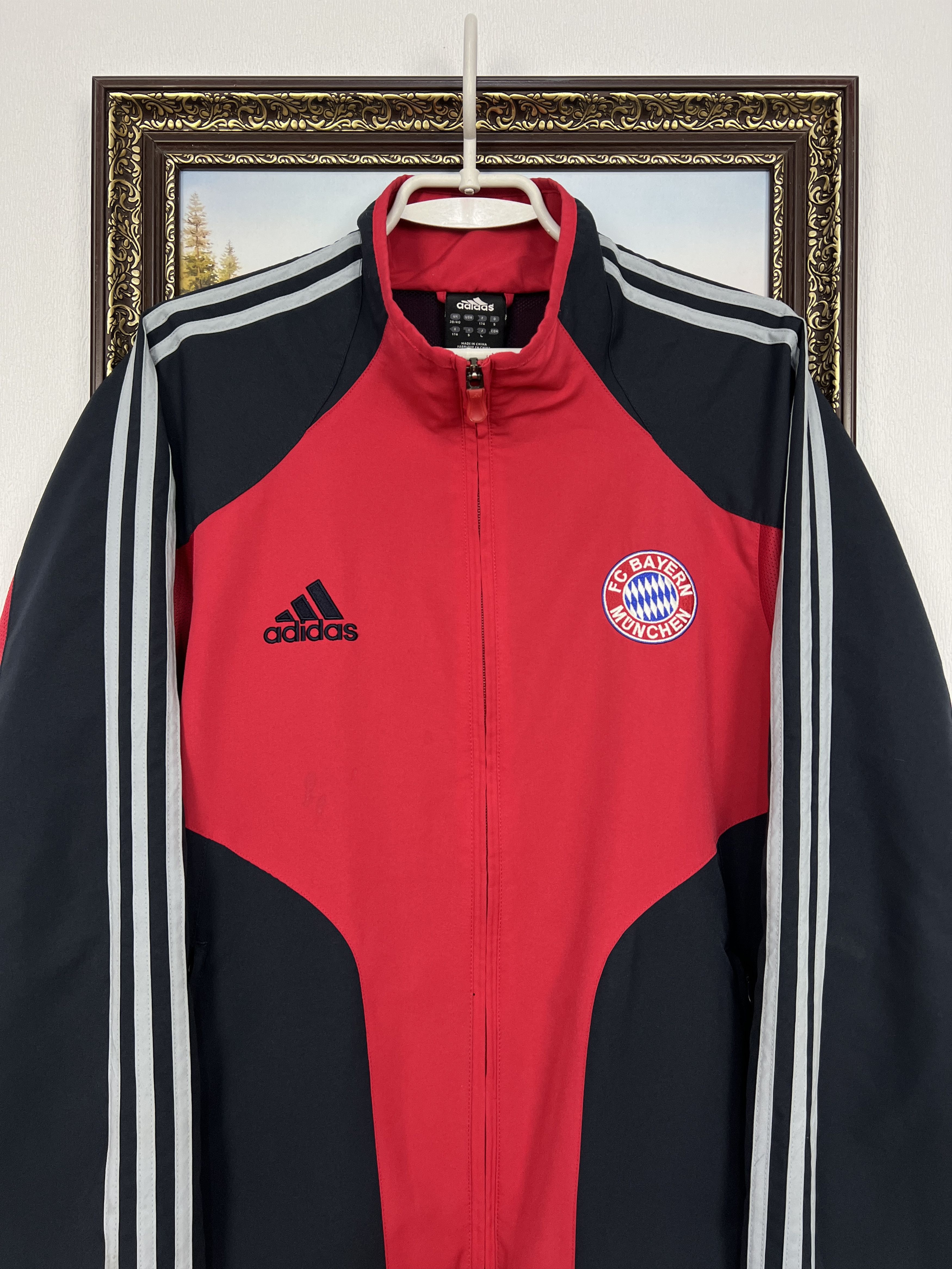 Adidas Vintage Adidas Bayern Munich Football Jacket Soccer Size US M / EU 48-50 / 2 - 2 Thumbnail
