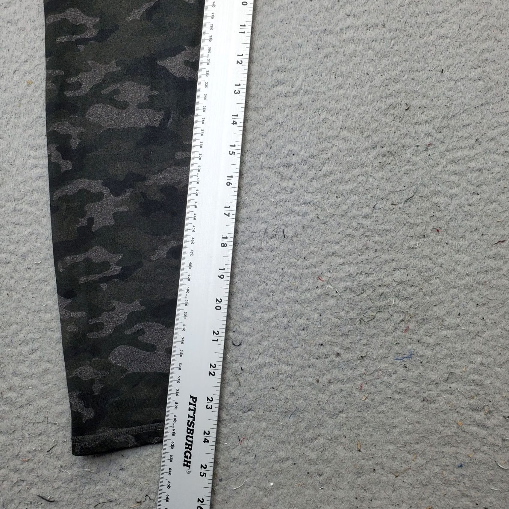 Fabletics Fabletics Powerhold Leggings Women Size M Camouflage Multi Stretch Elastic Waist Size 32" / US 10 / IT 46 - 4 Thumbnail