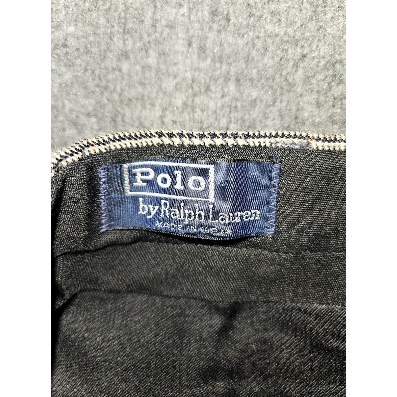 Polo Ralph Lauren VINTAGE Polo Ralph Lauren Dress Pants Mens 34x33 Plaid Pleated Cuffed USA Grey Plaid 90s Mens Size US S / EU 44-46 / 1 - 2 Thumbnail