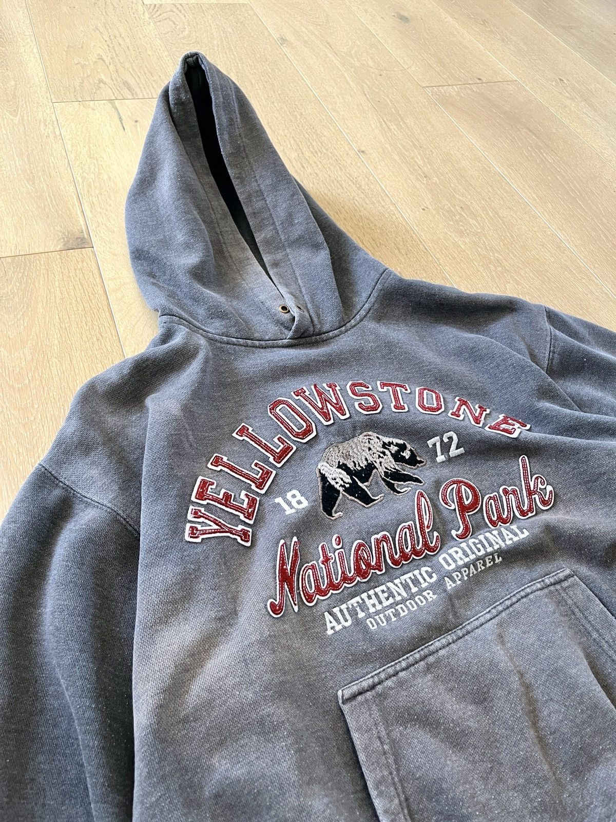 Vintage Vintage Faded Grey Hoodie Embroidered Size US M / EU 48-50 / 2 - 2 Thumbnail