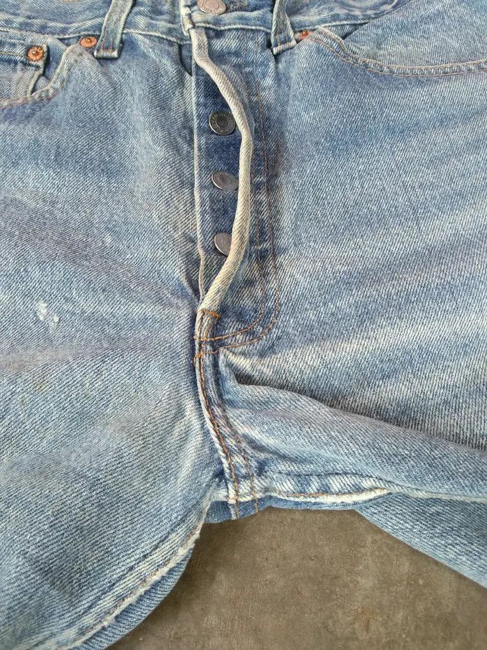 Levi's 80s Vintage Levis 501 xx Made In USA Distressed Jeans 31x29 Size US 31 - 9 Thumbnail