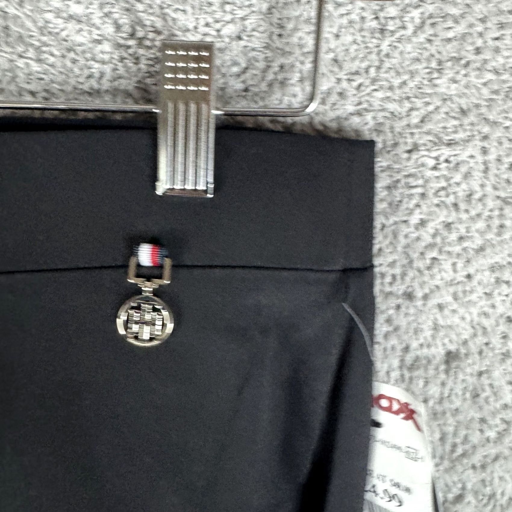 Tommy Hilfiger Tommy Hilfiger Suit Pants Womens 4 Black Slim Stretch Tailored Workwear Office Pants Suit Size 27" / US 4 / IT 40 - 3 Thumbnail