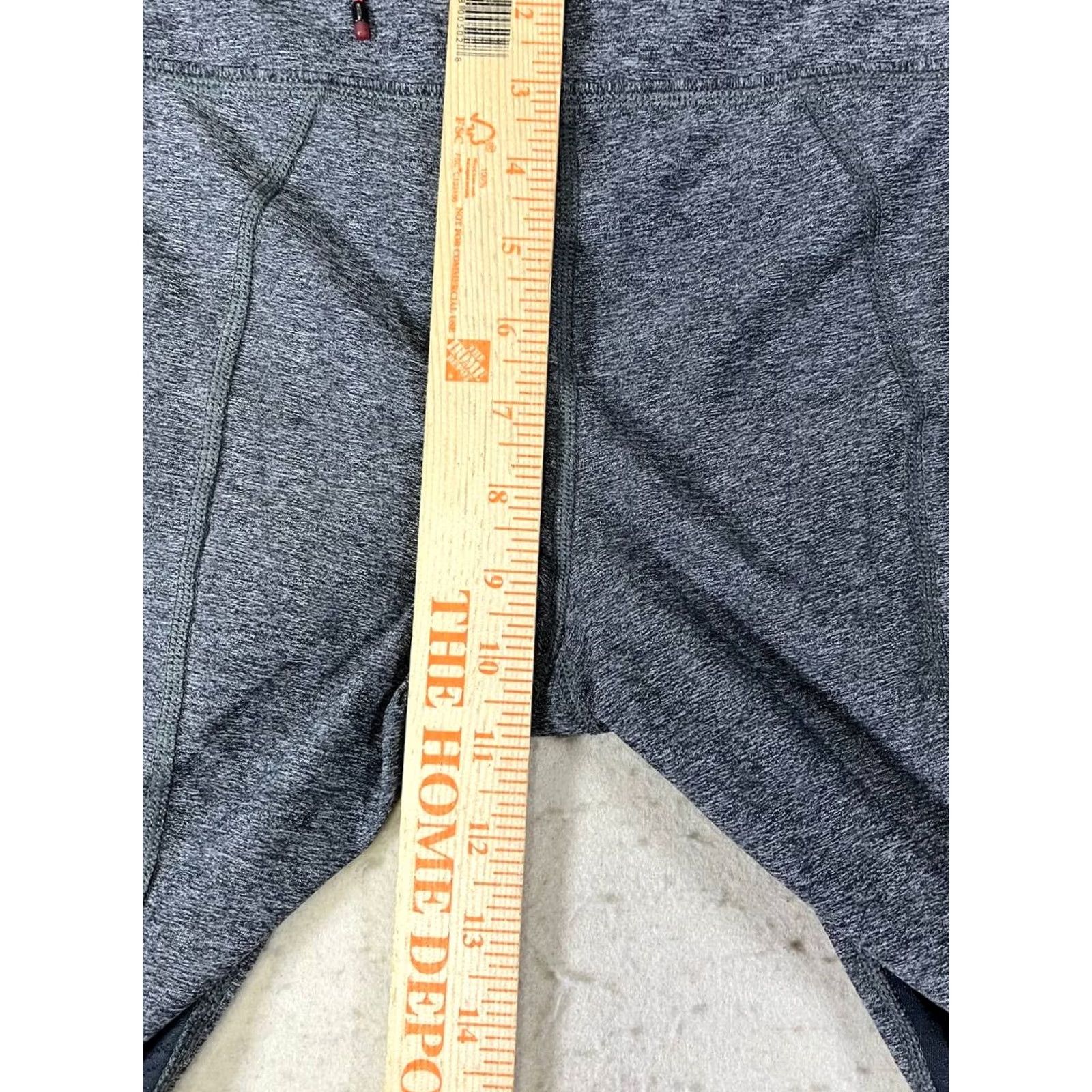 Lululemon Lululemon Leggings Women Size 6 Gray Pockets Ankle Gym Running Yoga See Pics Size 28" / US 6 / IT 42 - 4 Thumbnail
