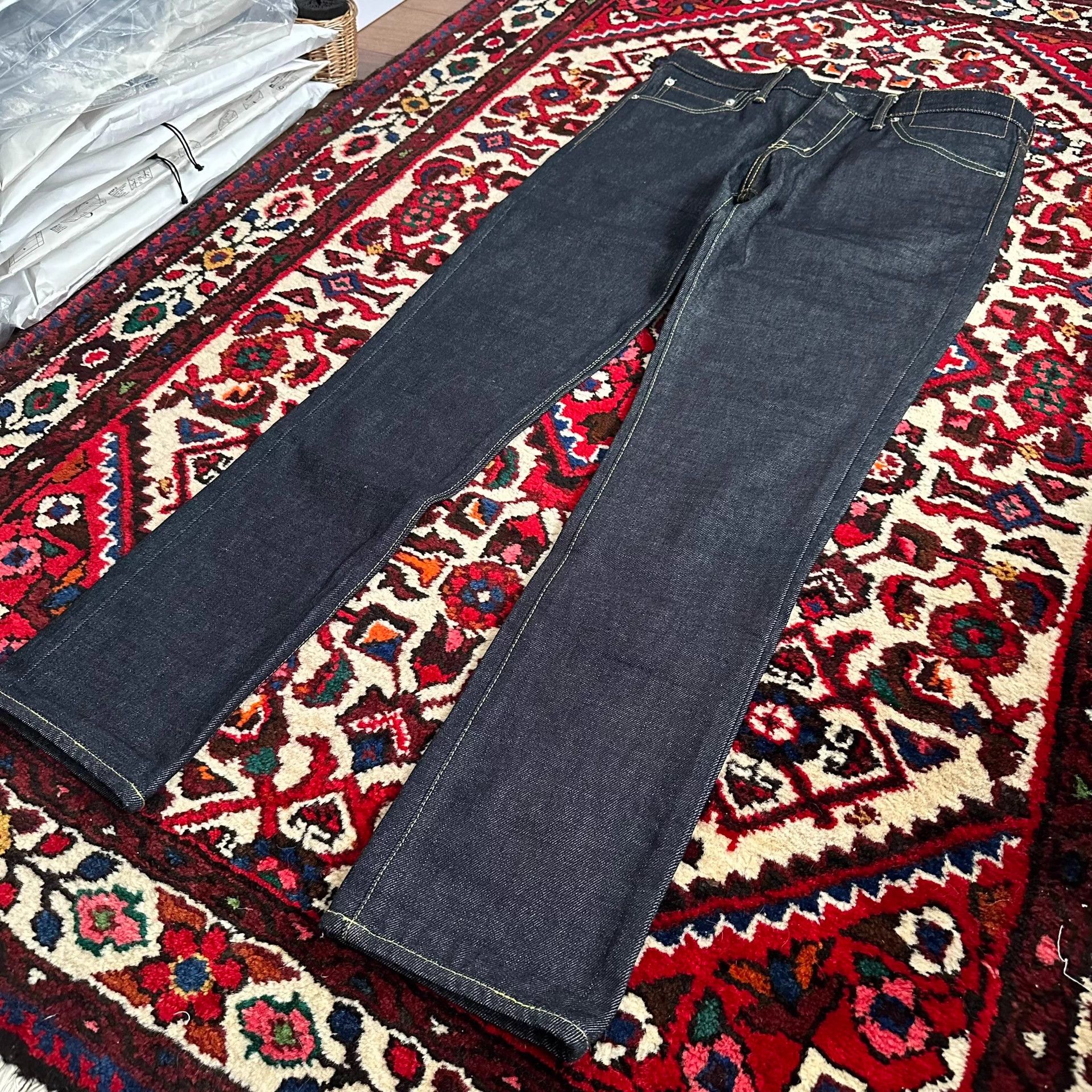 Visvim visvim 04R black raw denim jeans w32l30 Size US 32 / EU 48 - 6 Thumbnail