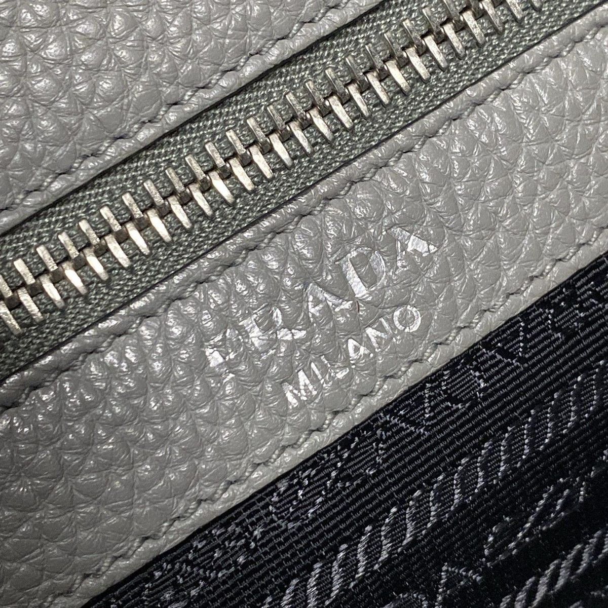 Prada PRADA Logo Shoulder Bag 1BE057 Size ONE SIZE - 11 Thumbnail