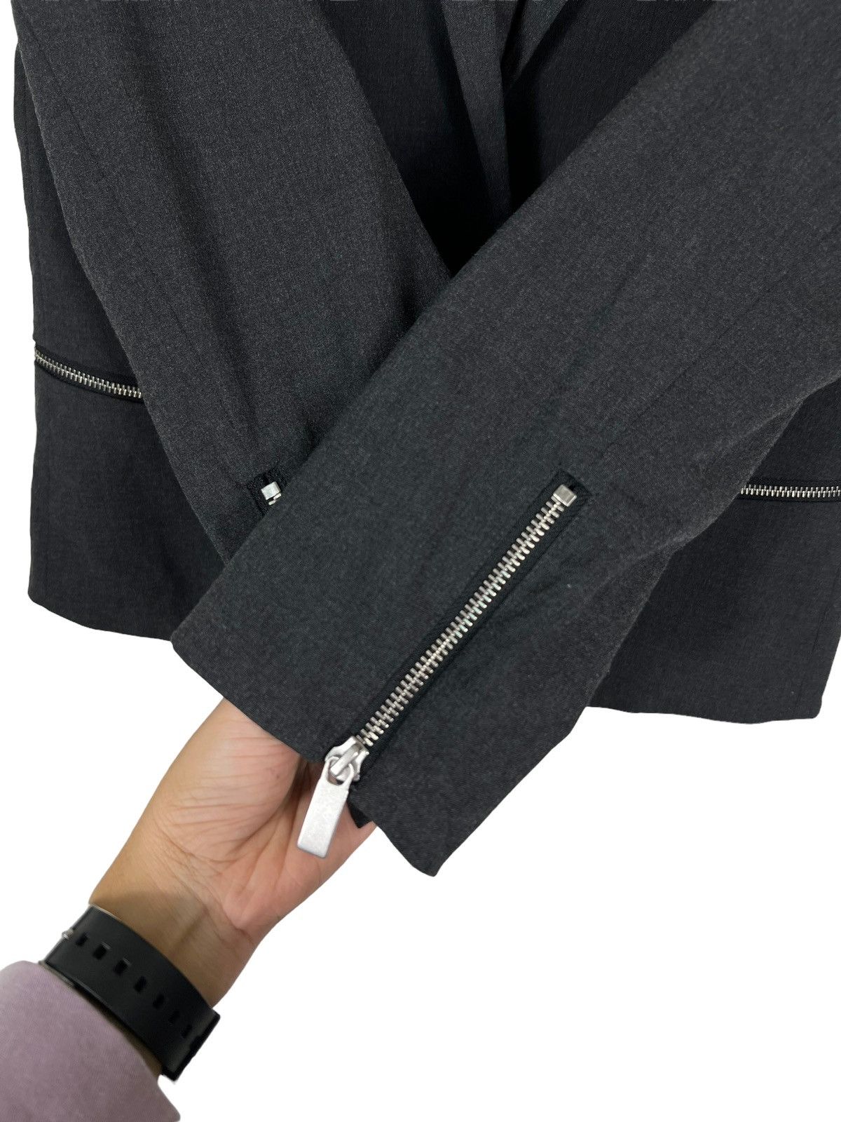 NO ID 🔥 NO ID BLACK ZIPPER POLY RAYON JACKET Size US S / EU 44-46 / 1 - 12 Thumbnail