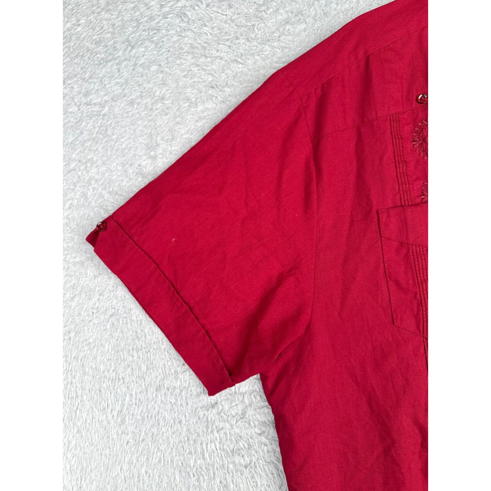 CO Havanera Guayabera Shirt Men Large Red Button Up 4 Pocket Poly Blend READ Size US L / EU 52-54 / 3 - 3 Thumbnail