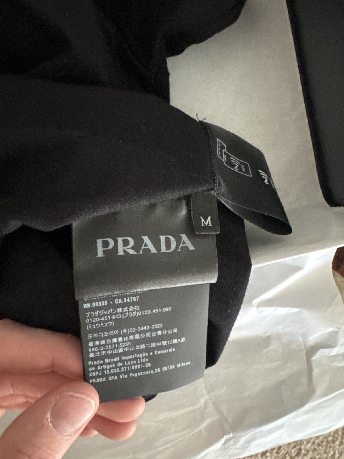 Prada Prada Mens Black T-Shirt Size US M / EU 48-50 / 2 - 5 Thumbnail