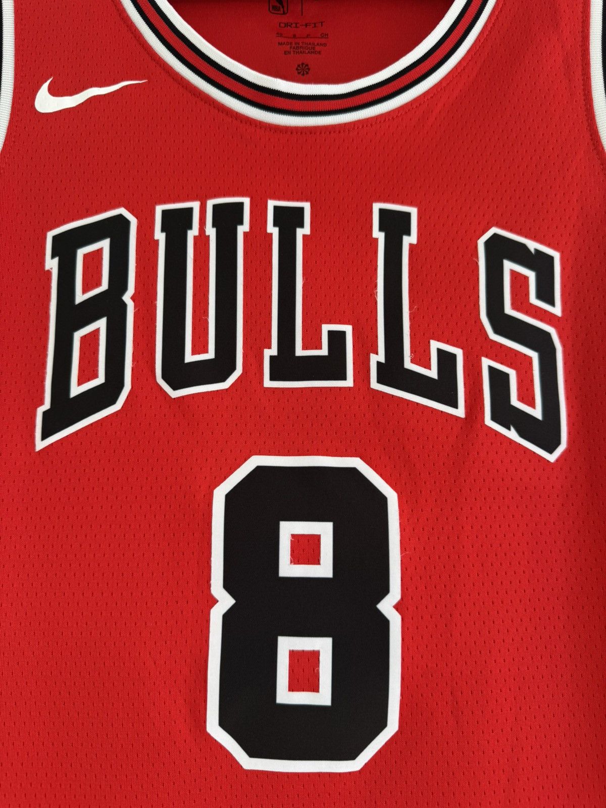 Nike Lavine #8 Chicago Bulls Basketball Jersey NBA Shirt Kit Size US S / EU 44-46 / 1 - 9 Thumbnail