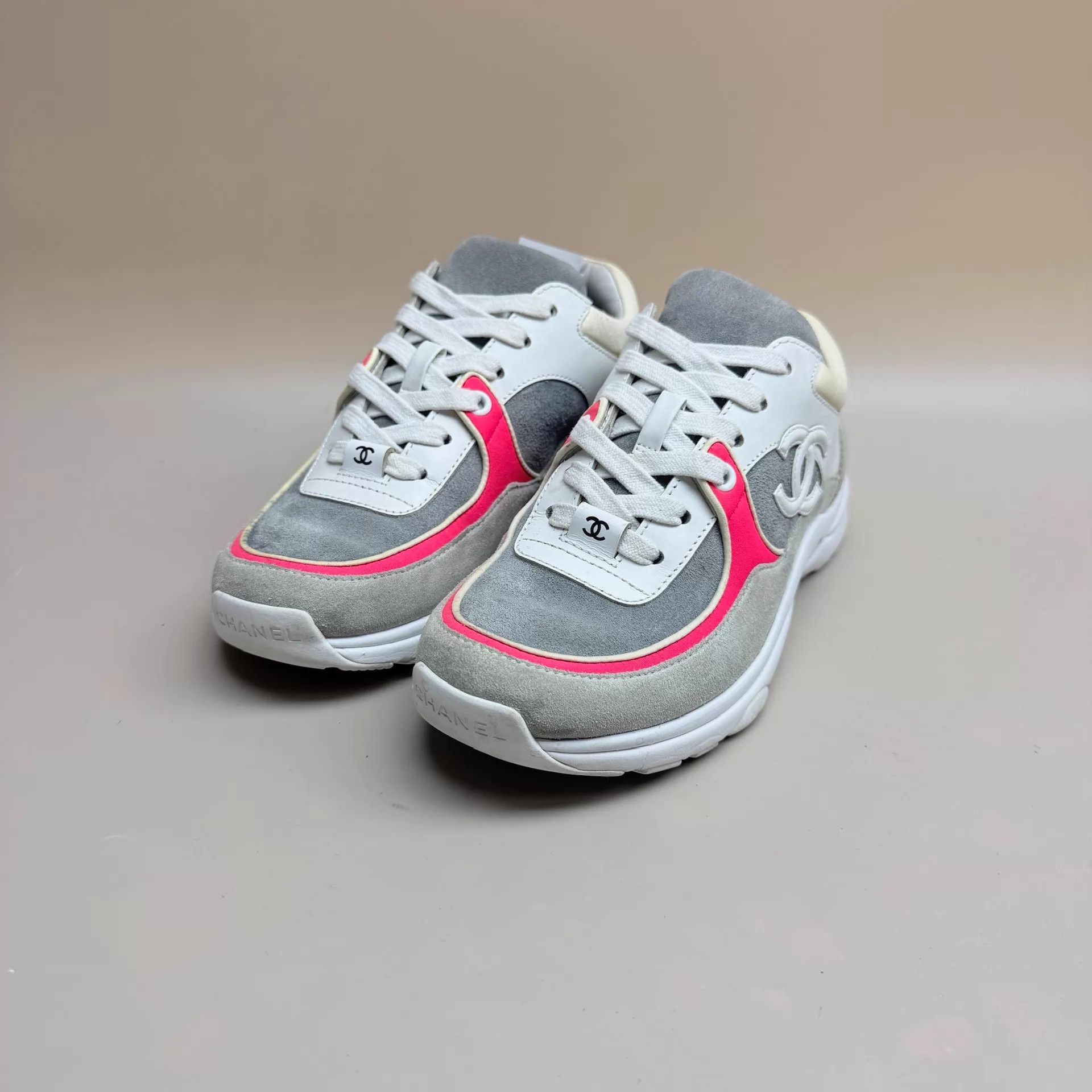 Chanel CHANEL CC White/Gray/Red Sneakers 35 women's 95 New Size US 4.5 / IT 34.5 - 1 Thumbnail