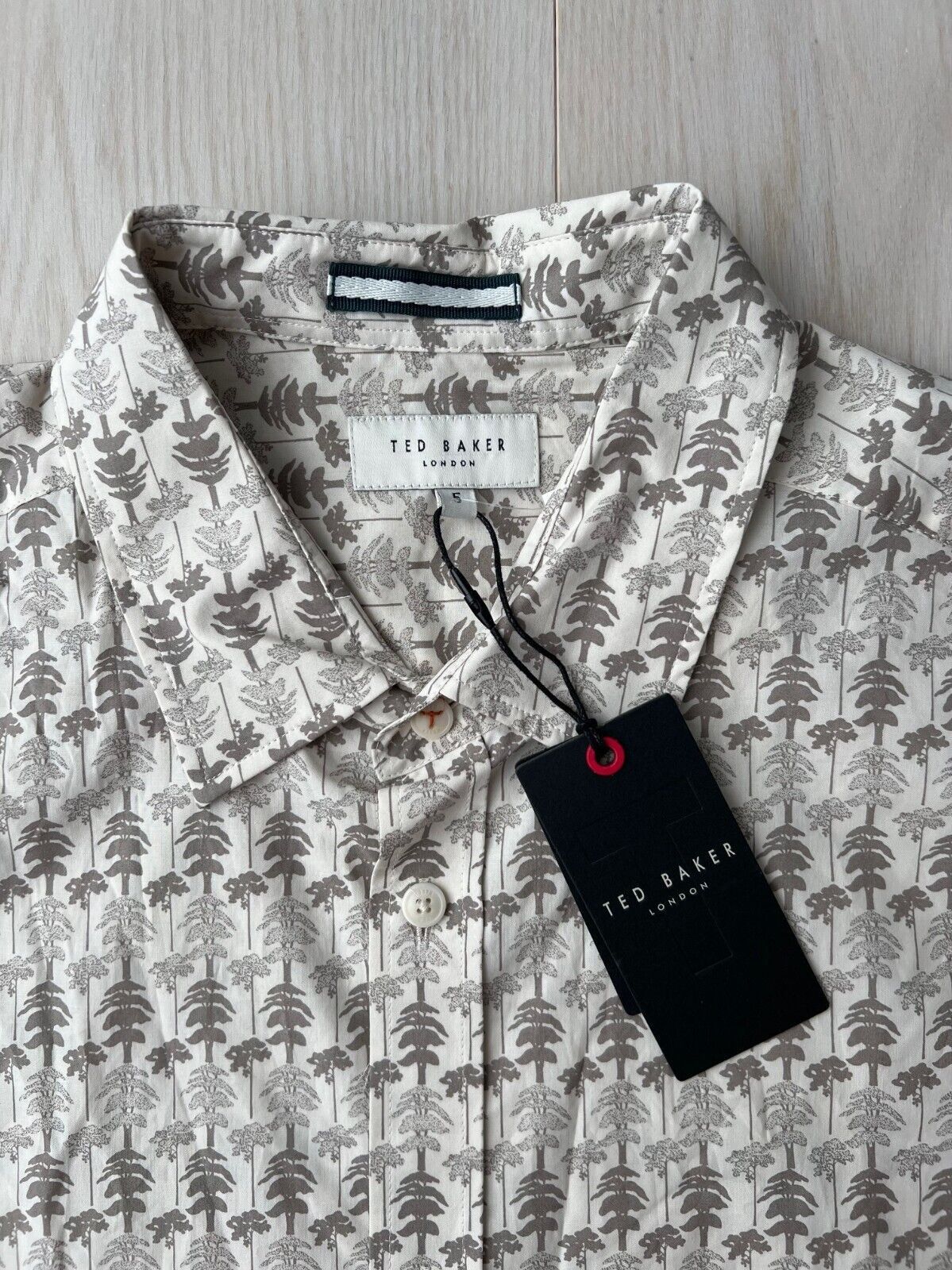 Ted Baker Ted Baker London Temple Tree Print Button Shirt ( 5 ) Size US XL / EU 56 / 4 - 5 Thumbnail