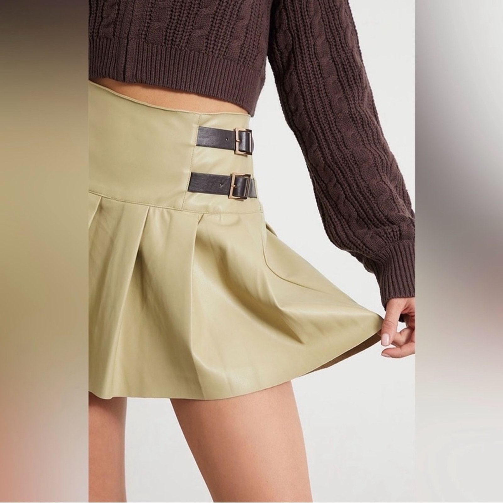 WeWoreWhat New Faux Leather Pleated Skirt with Buckle Accents size S Size 27" / US 4 / IT 40 - 4 Thumbnail