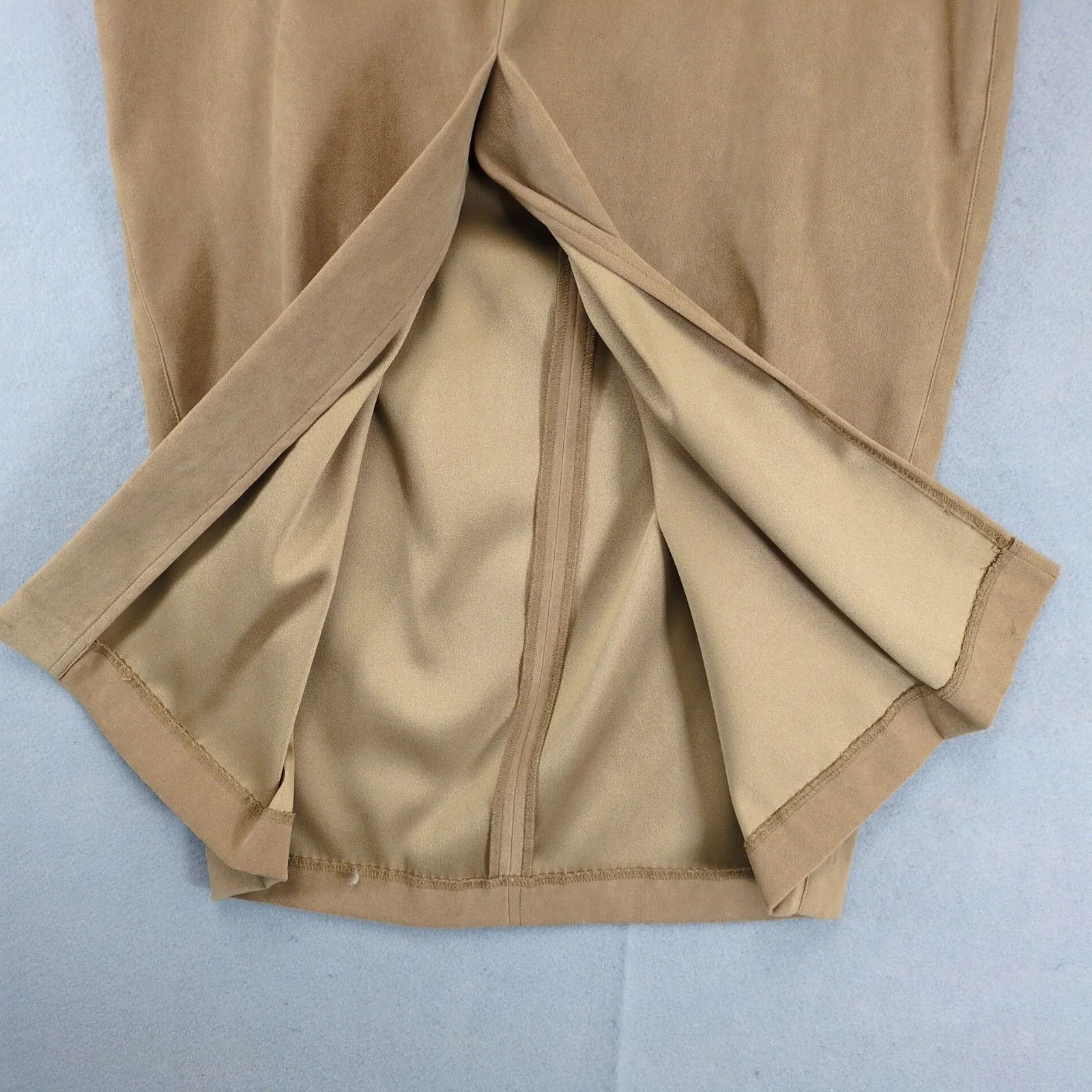 Liz Claiborne Liz Claiborne Sport Tan Faux Suede Pencil Midi Skirt Sz 12 Size 34" / US 12 / IT 48 - 6 Thumbnail