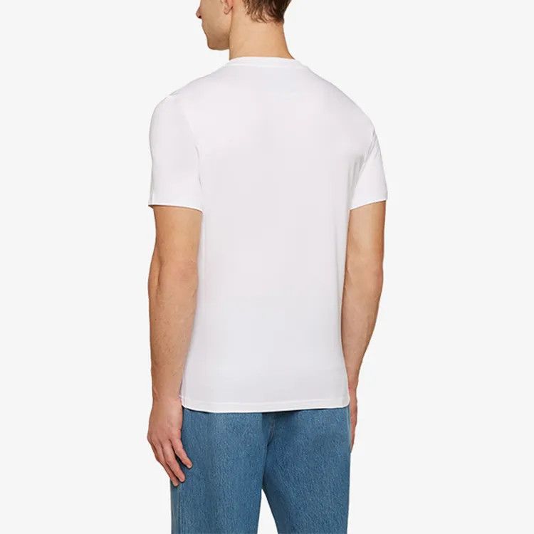 Moschino o1y0225 Logo T-Shirt in White Size US S / EU 44-46 / 1 - 3 Thumbnail