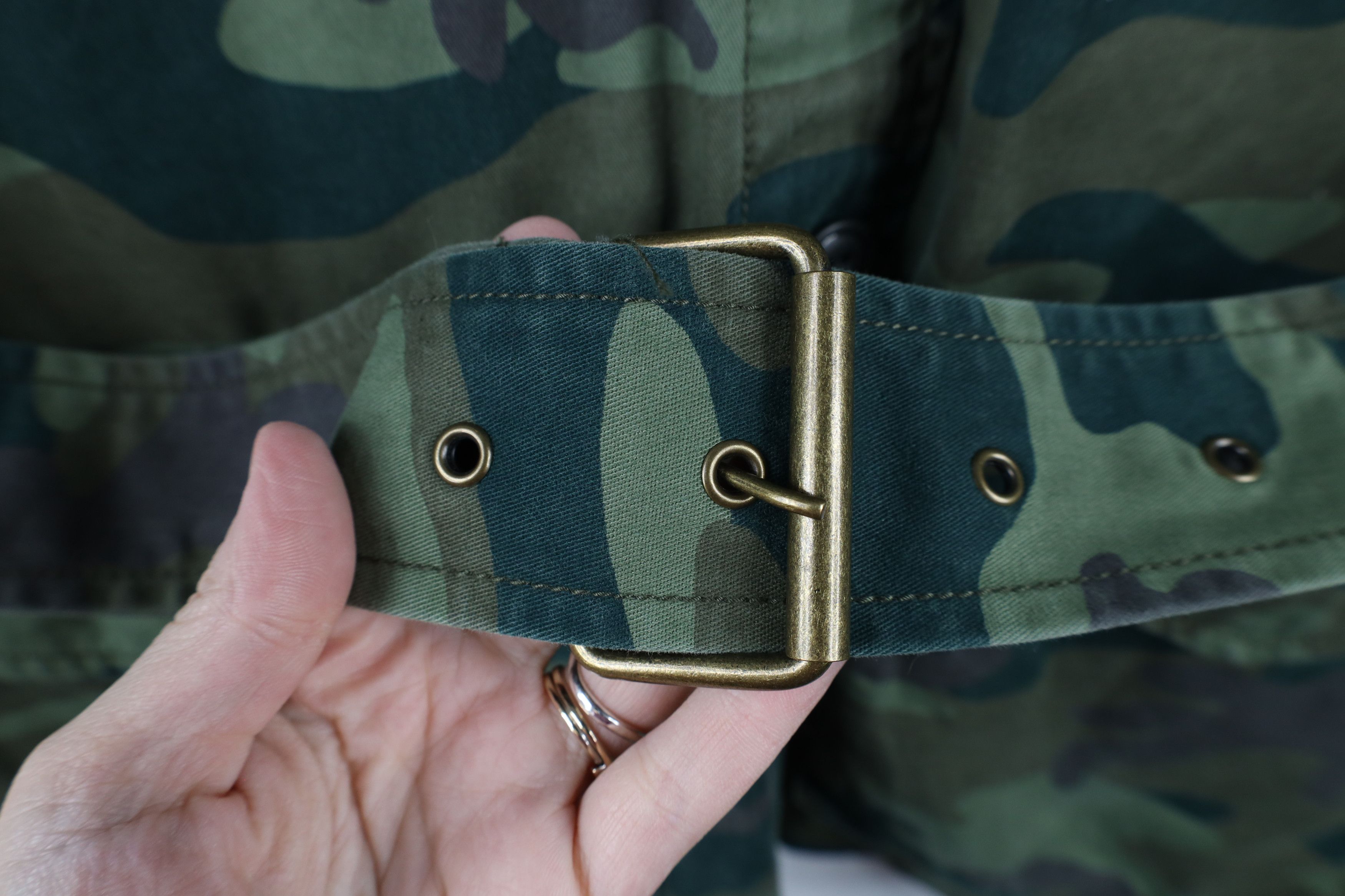 Gap × Vintage Vintage Y2K Gap Belted Camouflage Military Field Jacket Coat Size XL / US 12-14 / IT 48-50 - 4 Thumbnail