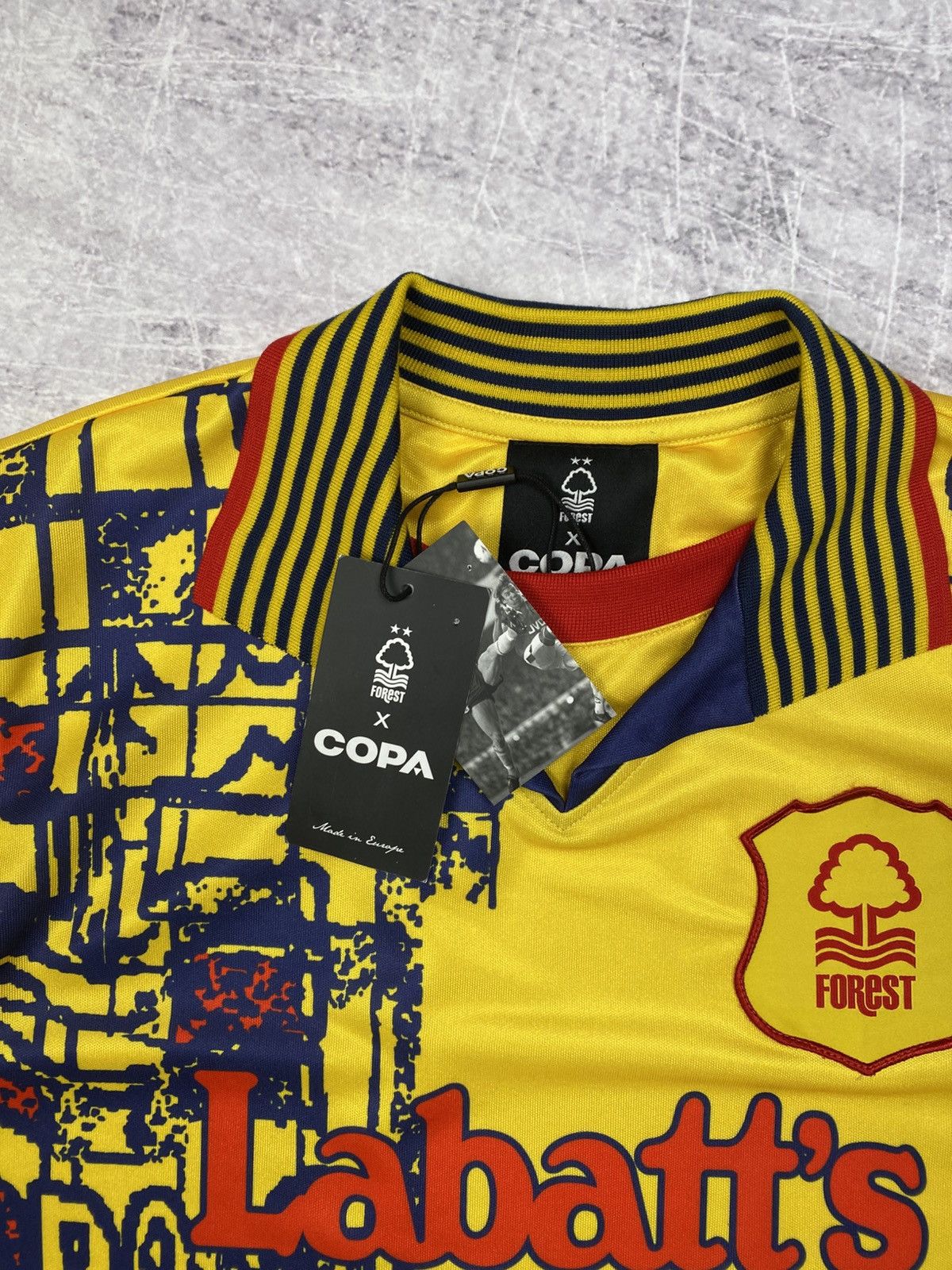 Umbro × Vintage Football Nottingham Forest soccer jersey like vintage Umbro Size US S / EU 44-46 / 1 - 3 Thumbnail