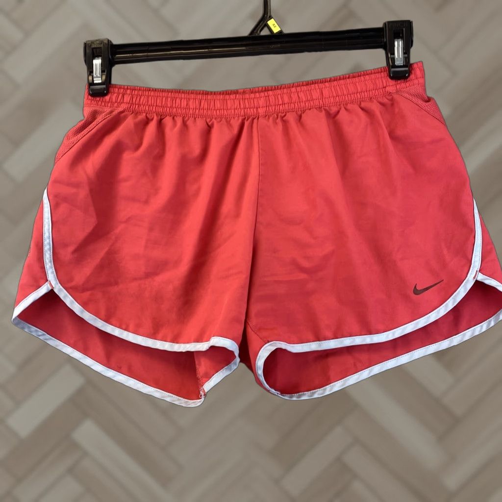 Nike Nike Women's Dri-FIT Running Shorts Size S Red 58-11 Regular Activewear Casual Athletic Women Red Nike Dri-FIT Running Shorts Size S Size 28" / US 6 / IT 42 - 1 Thumbnail