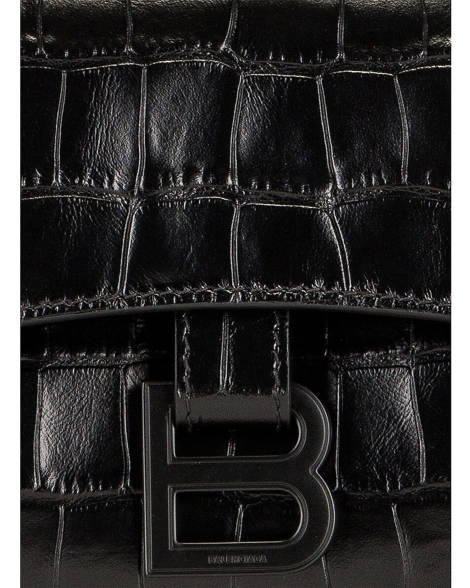 Balenciaga o1mt1gz1124 Size: OS / Downtown Small Shoulder Bag in Black Size ONE SIZE - 6 Thumbnail