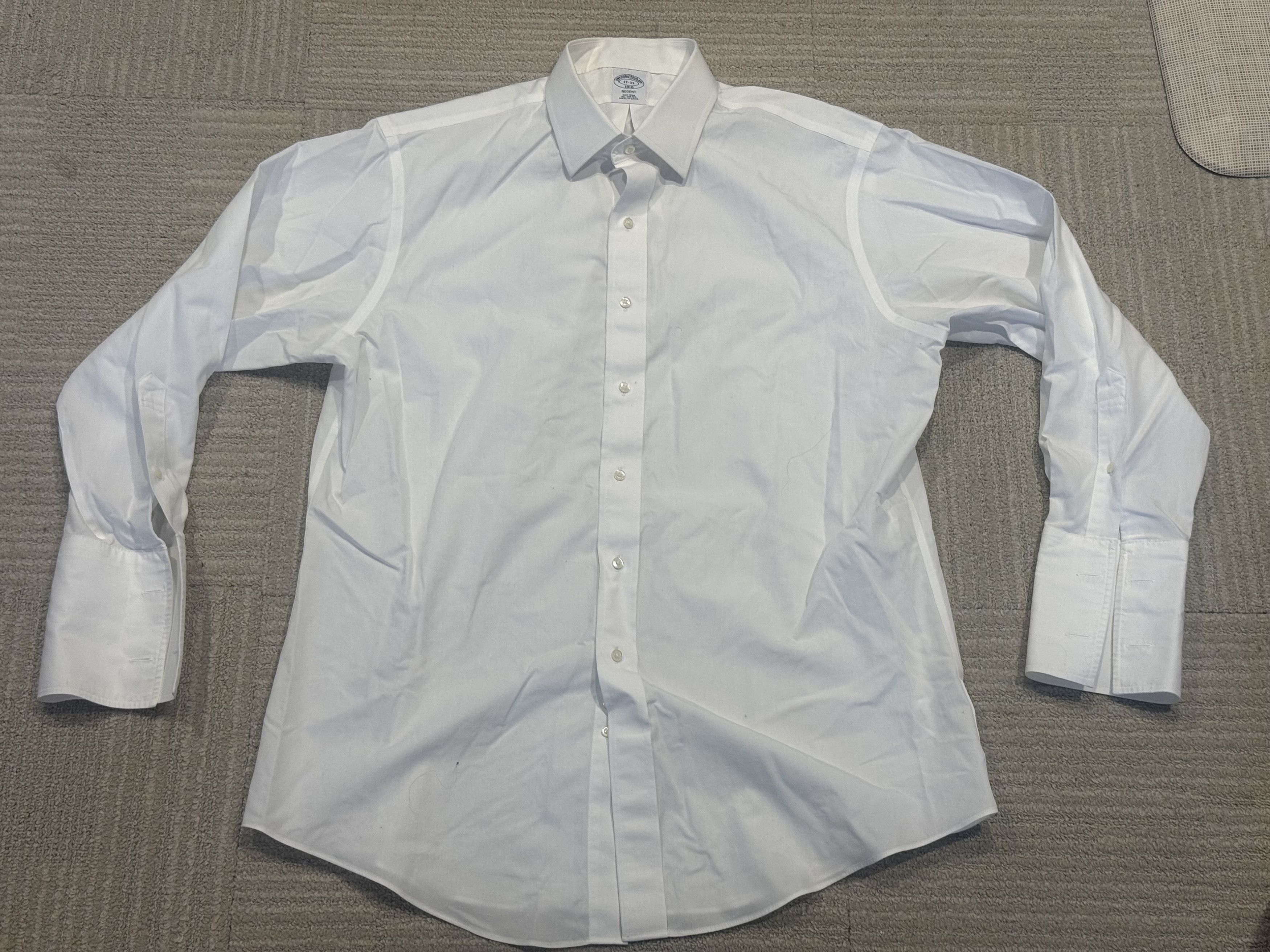 Brooks Brothers Brooks Brothers Button Up Shirt Size US L / EU 52-54 / 3 - 1 Thumbnail