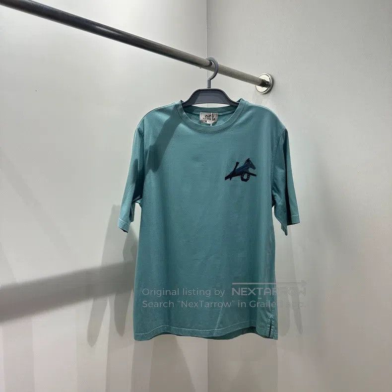 Hermes Hermes Horse leather embroidery short-sleeve Size US S / EU 44-46 / 1 - 1 Thumbnail