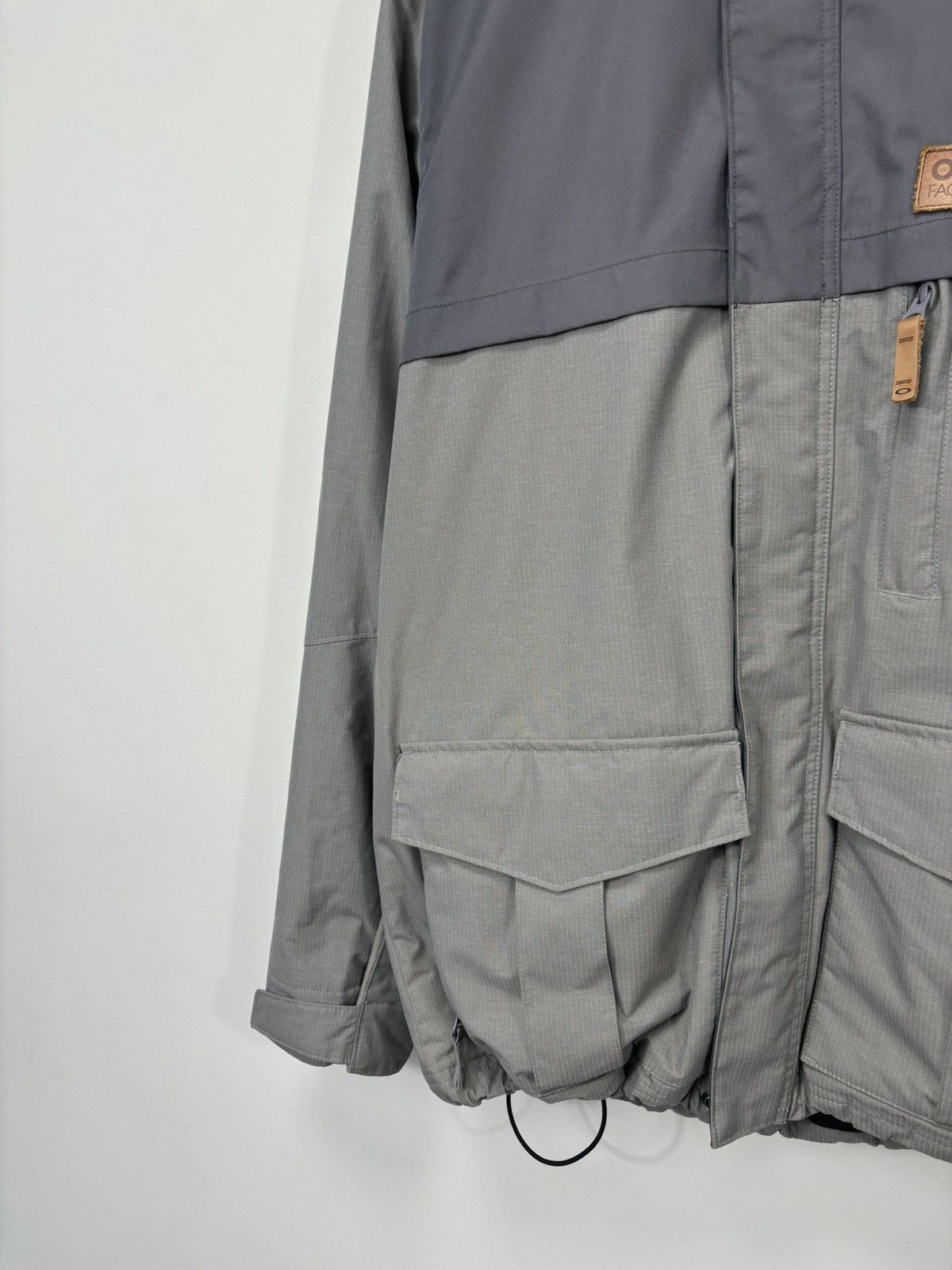 Oakley Oakley Factory Pilot Men’s Multipocket Hooded Outdoor Jacket Size US L / EU 52-54 / 3 - 4 Thumbnail