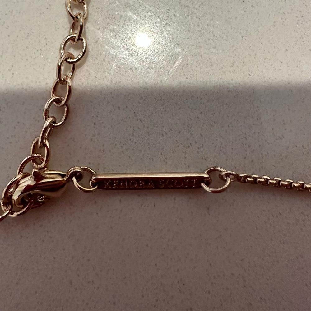 Kendra Scott Kendra Scott Leanor Rose Gold Chain Dichroic Glass Necklace Size ONE SIZE - 9 Thumbnail