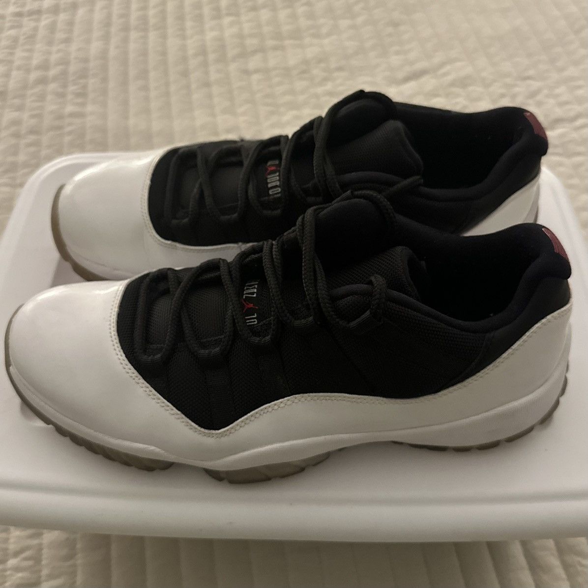 Jordan Brand Jordan 11 Low Tuxedo Sneakers Size 11.5 Black White Size US 11.5 / EU 44-45 - 3 Thumbnail