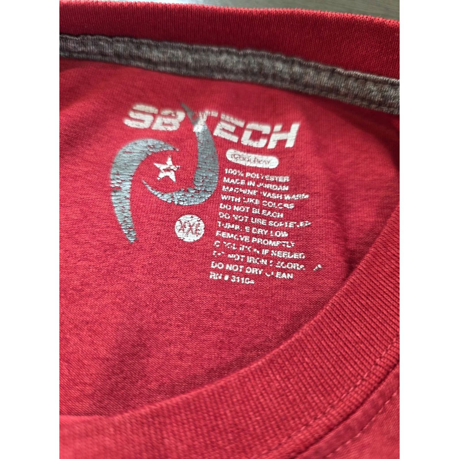 FRED Men's 2XL SB Tech T-Shirt Red Gray Short Sleeve Tees Wicking Classic I Size US XXL / EU 58 / 5 - 5 Thumbnail