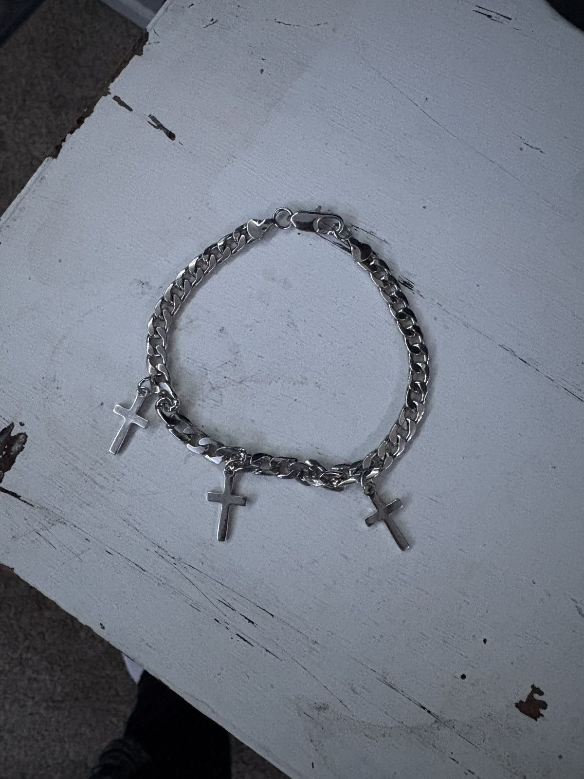 Vintage Silver 3 Cross bracelet Size ONE SIZE - 1 Preview