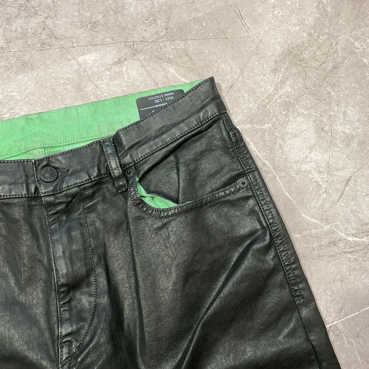 Diesel RARE ! VINTAGE DIESEL LEATHER PANTS LOGO 00s Size US 31 - 8 Thumbnail