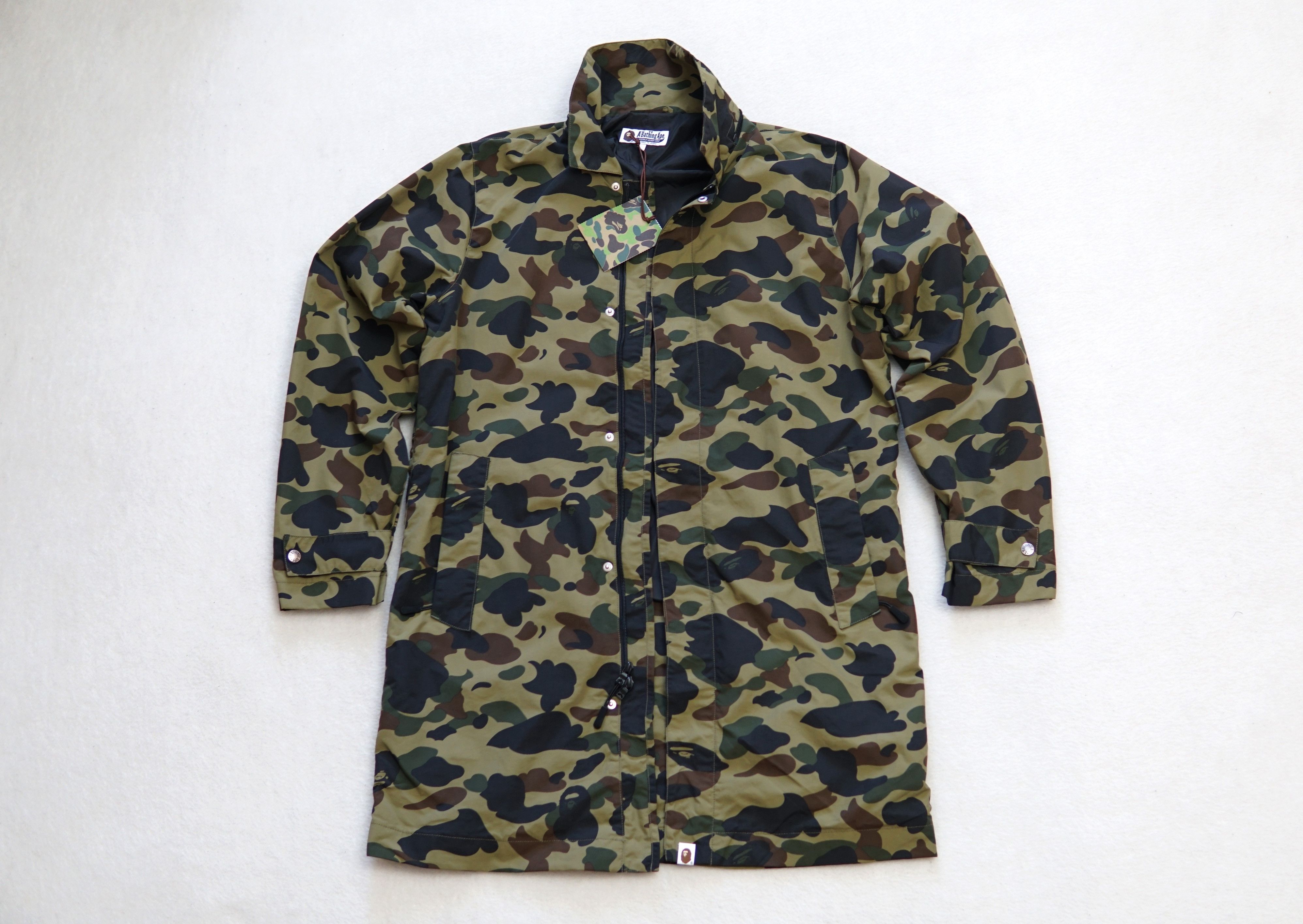 image of Bape 1St Camo Hoodie Coat in Green, Men's (Size Large)