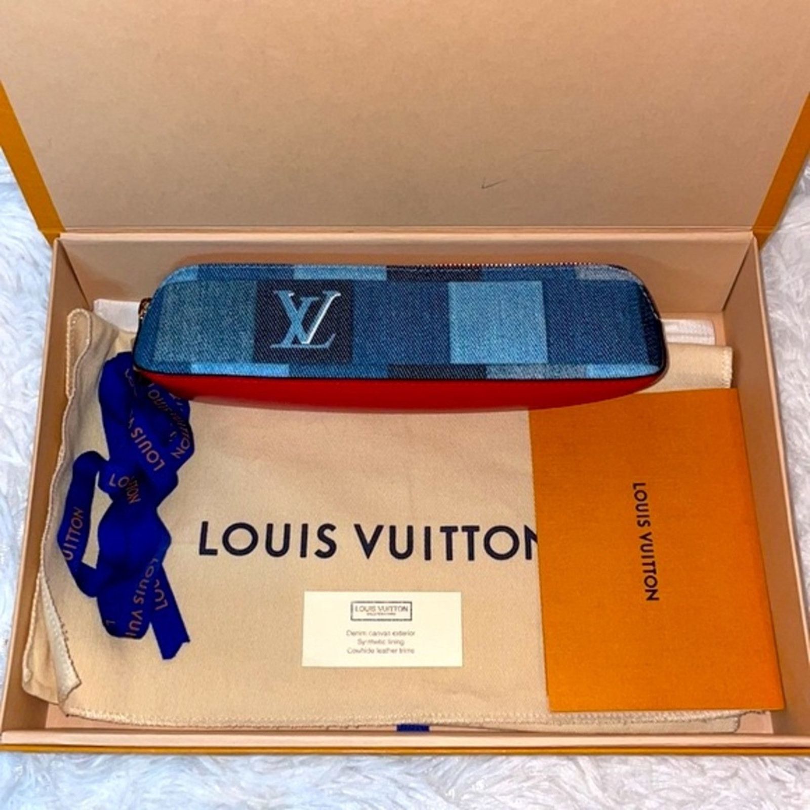 Louis Vuitton Louis Vuitton Damier Denim Patchwork Elizabeth Pouch Size ONE SIZE - 10 Thumbnail