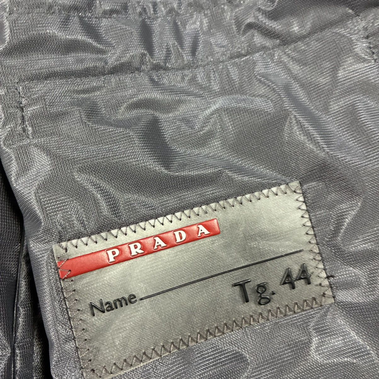 Prada Womens Prada Re-Nylon Full Zip Rain Jacket Size M Size M / US 6-8 / IT 42-44 - 7 Thumbnail