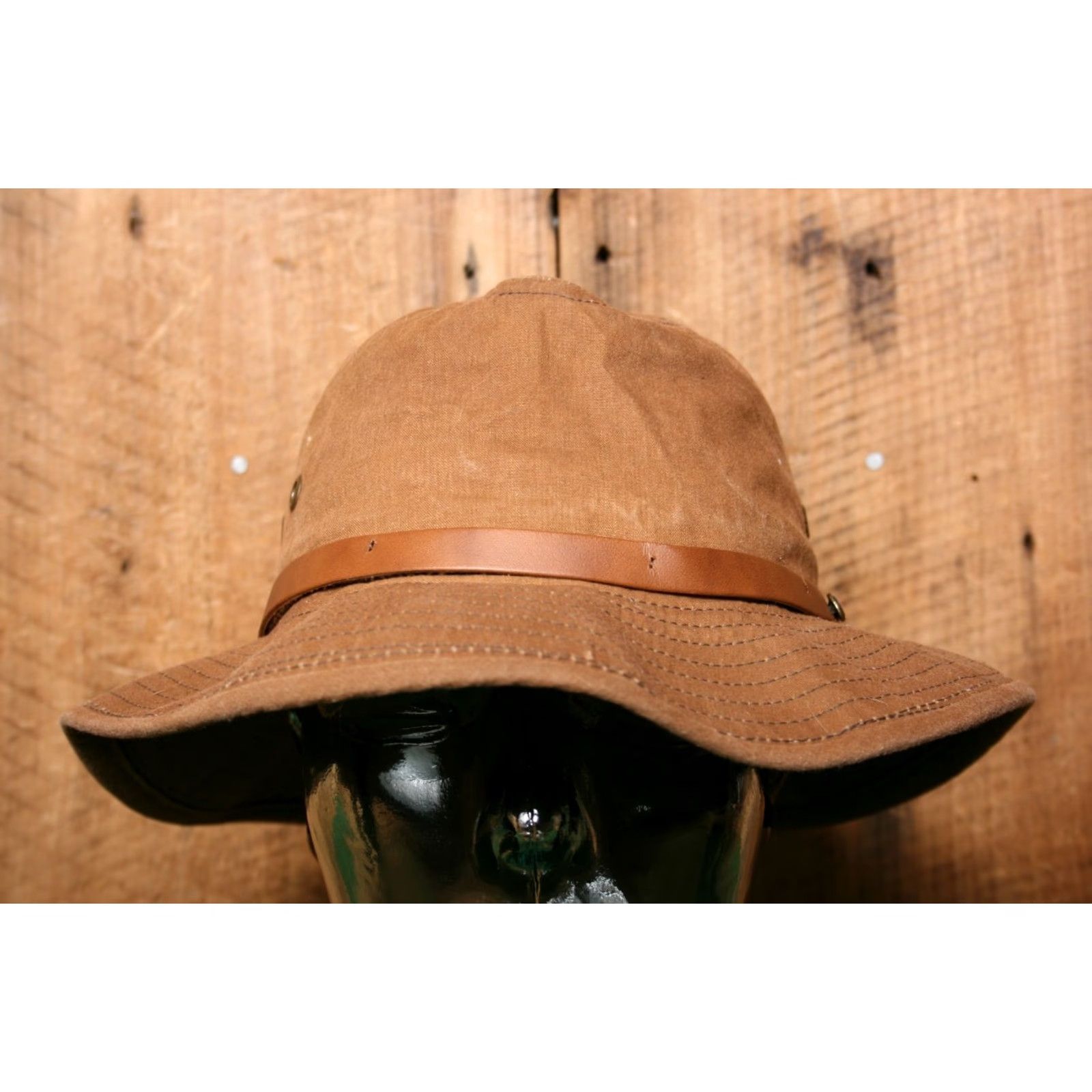 Madison Vintage Outback Madison Packable Oilskin Hat S Adults? No; Size S Brown Men Oilskin Packable Hat Vintage 90s? Size ONE SIZE - 2 Thumbnail