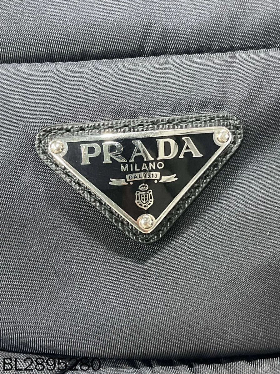 Prada PRADA 98 new black nylon logo M hat Size ONE SIZE - 5 Thumbnail