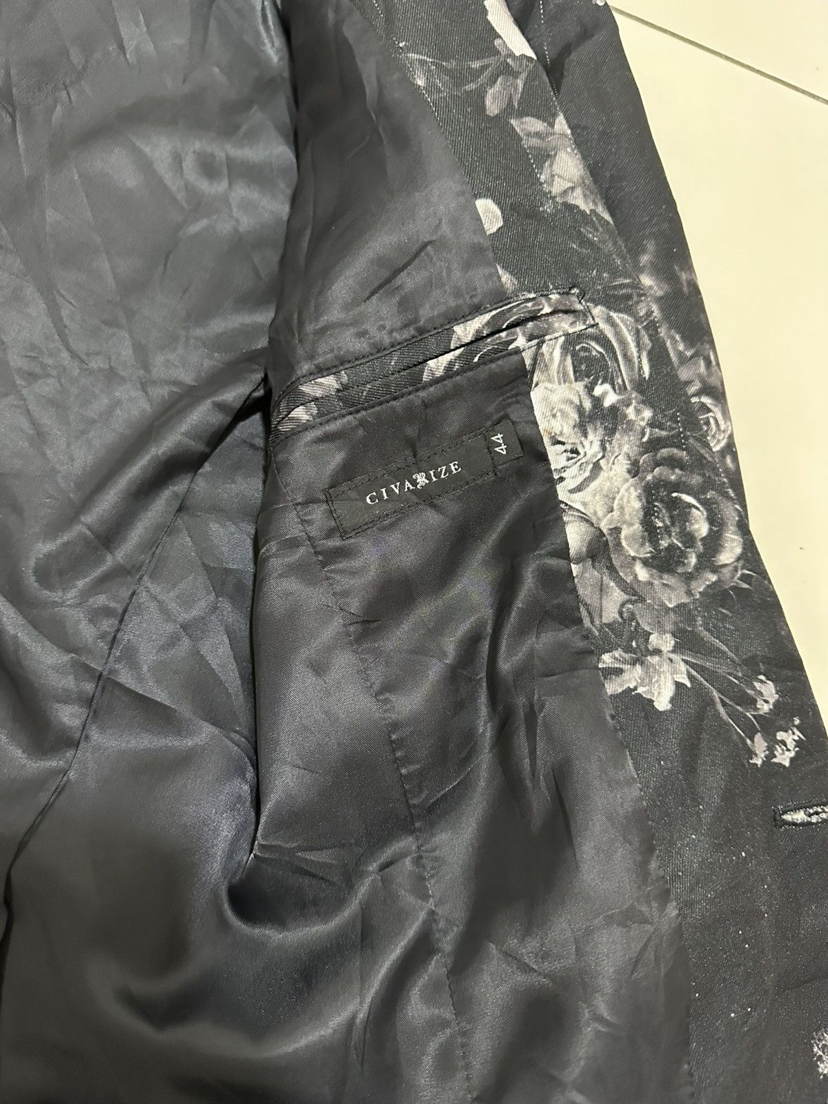CIVARIZE Japanese Brand Civarize Floral art Roses Stylish Jacket Rare Size US S / EU 44-46 / 1 - 3 Thumbnail