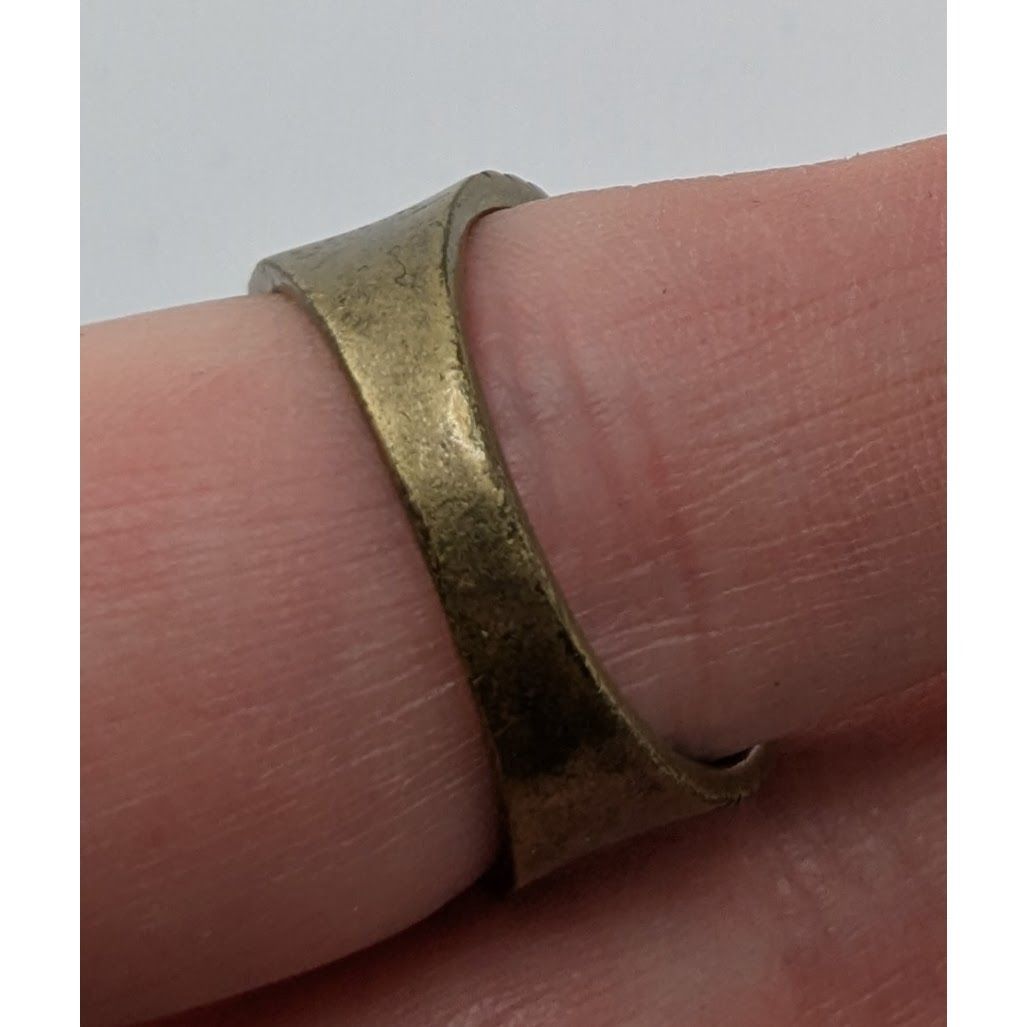 Other Vintage Lia Sophia "Rattan" Brass-Tone Wide Band Ring Size 9 Size ONE SIZE - 5 Thumbnail