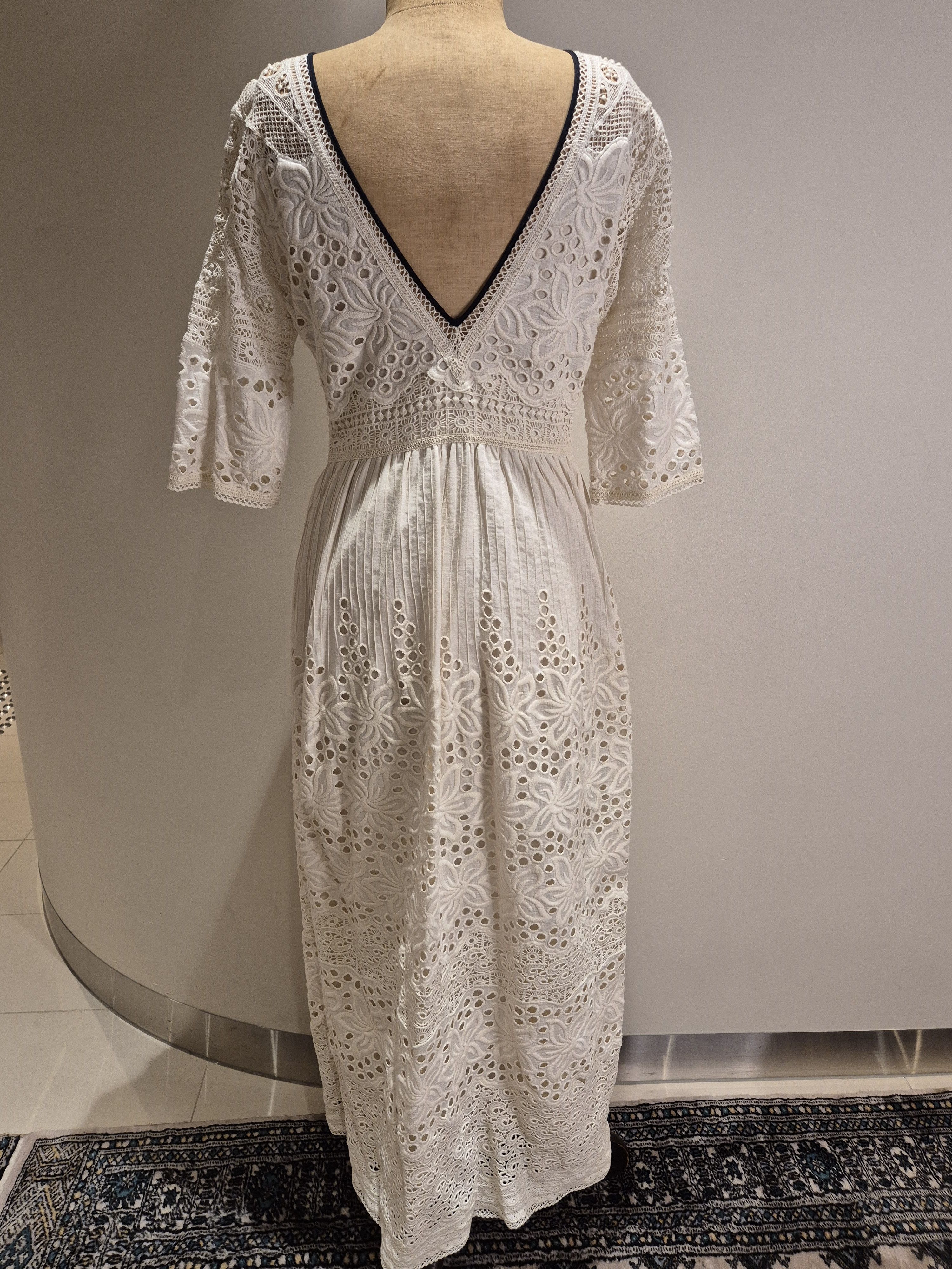 Designer Talitha white cotton lace maxi dress Size S / US 4 / IT 40 - 2 Thumbnail