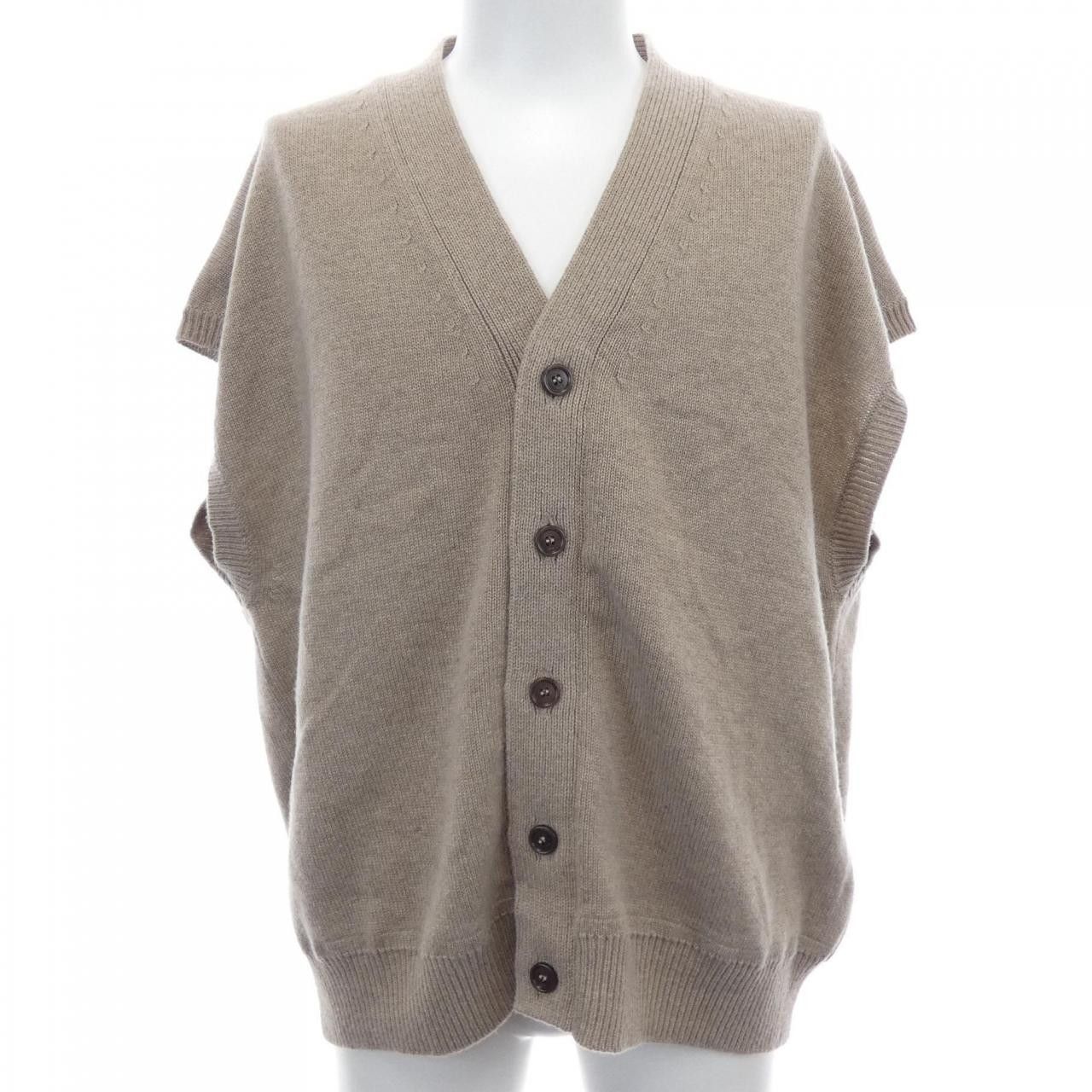 Dior Dior Dior 493M234AT862 Cashmere Vest Textile Tops 493M234AT862 DUTY FREE for USA Size ONE SIZE - 1 Thumbnail