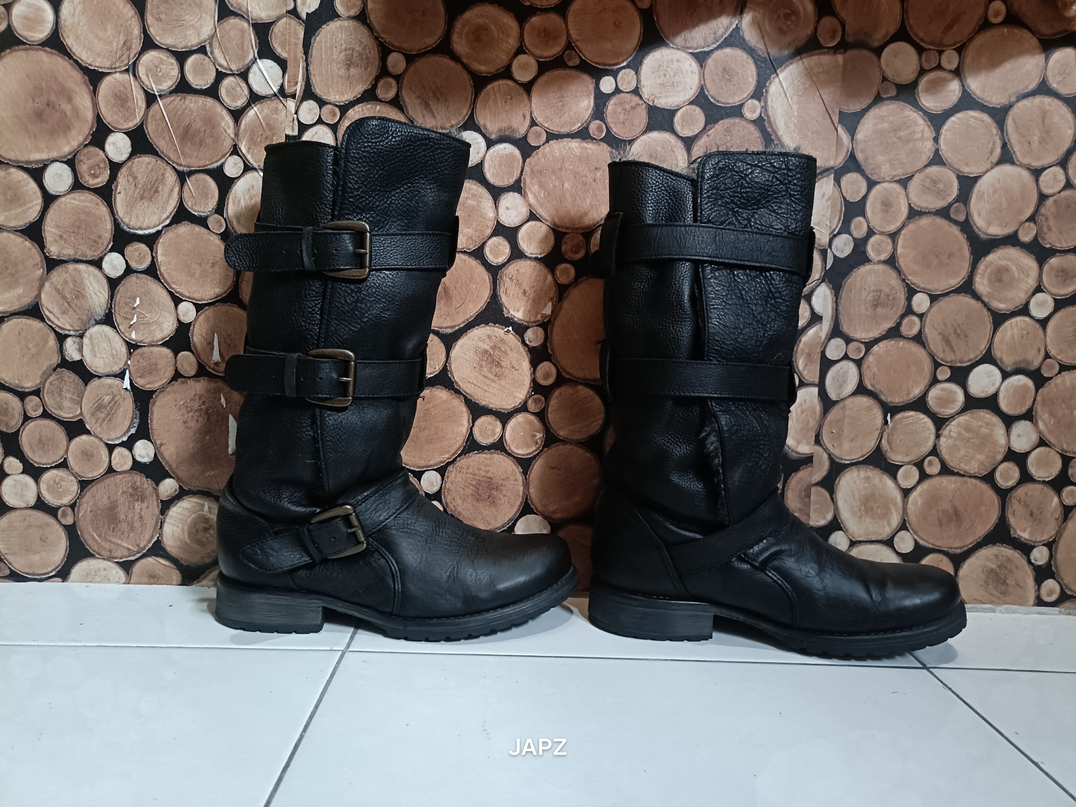 Steve Madden Y2K Steve Madden triple belt winter shearling leather boots Size US 7 / EU 40 - 3 Thumbnail