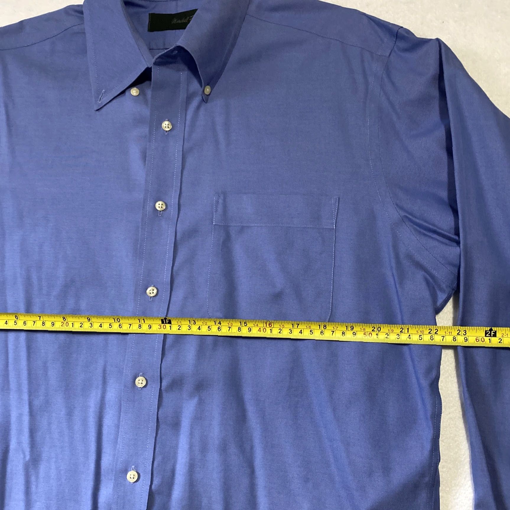 Vintage Marshall Field's Button Shirt Men’s Size 16X37 Blue Long Sleeve Dress Shirt Buttons Non-Iron Pockets Casual Formal Vintage Lands 26-26 Mens Size US L / EU 52-54 / 3 - 4 Thumbnail