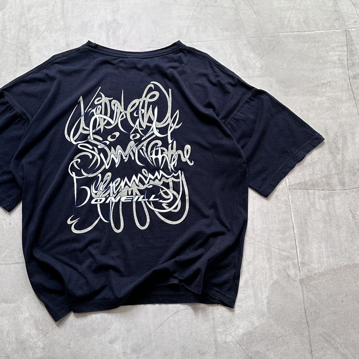 O'Neill 00s Oneill Tribal Big Logo Boxy T Shirt Oakley Mambo Vibe Size US L / EU 52-54 / 3 - 2 Thumbnail